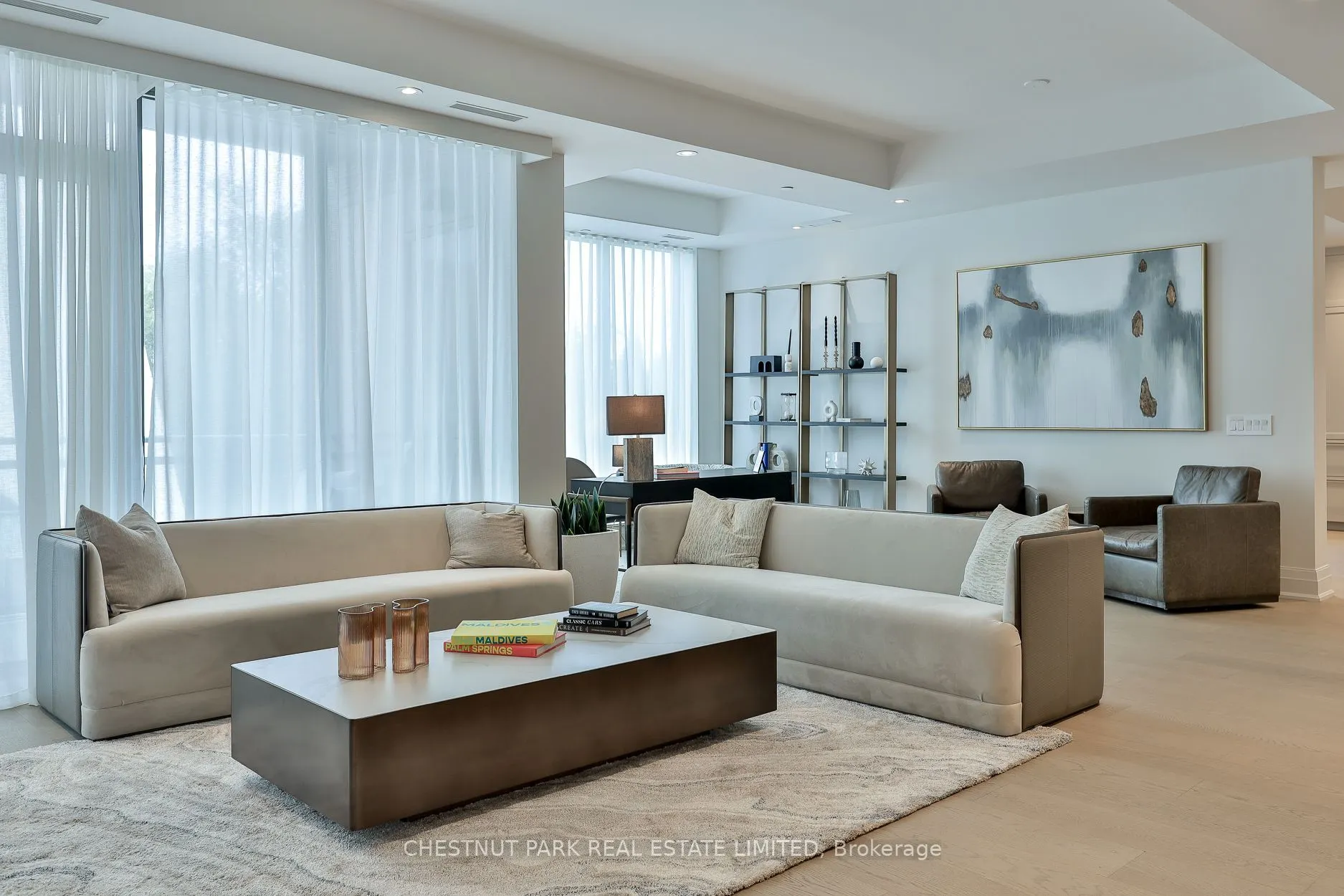10 Prince Arthur Avenue #301