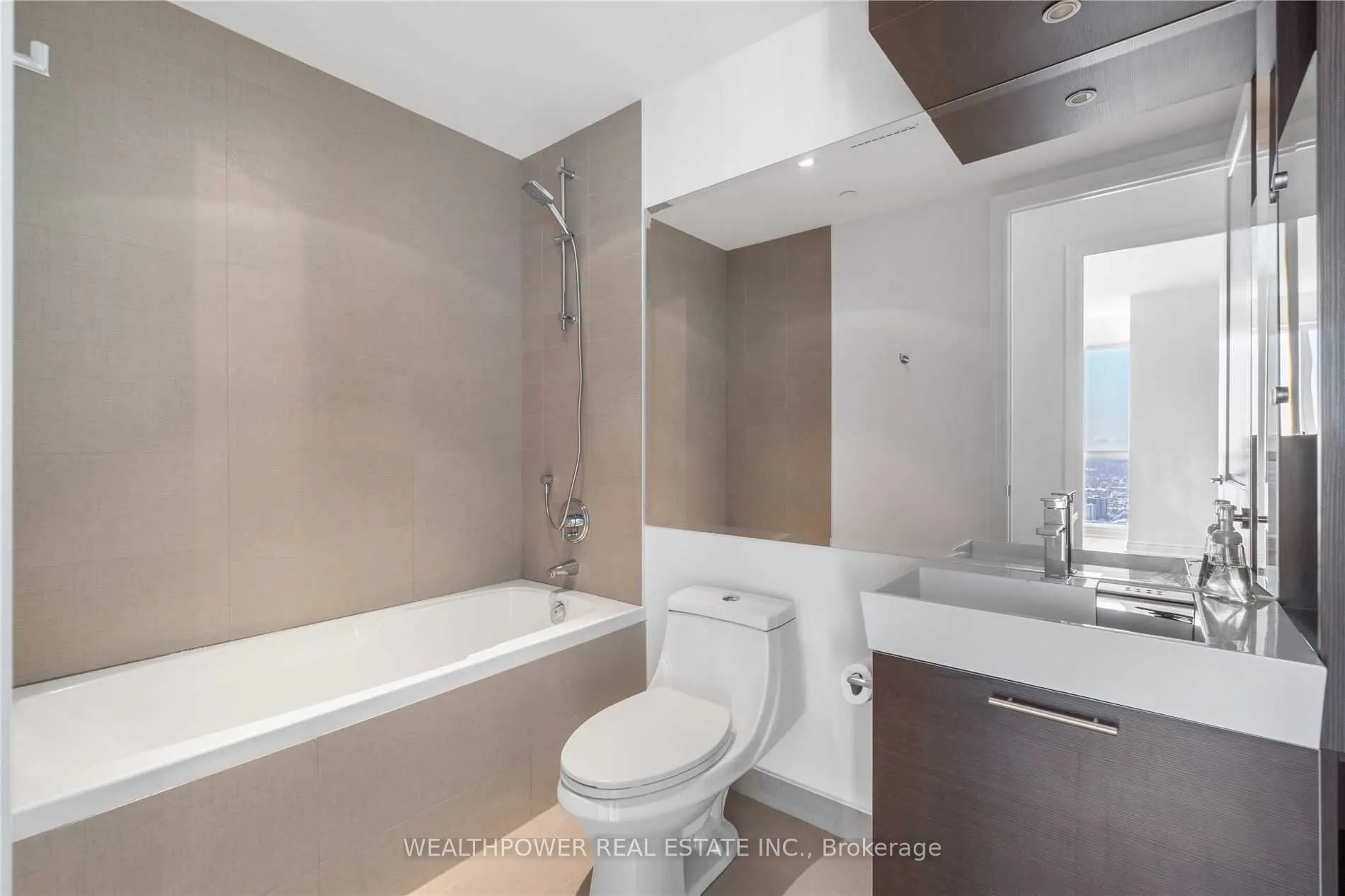 388 Yonge Street #6504
