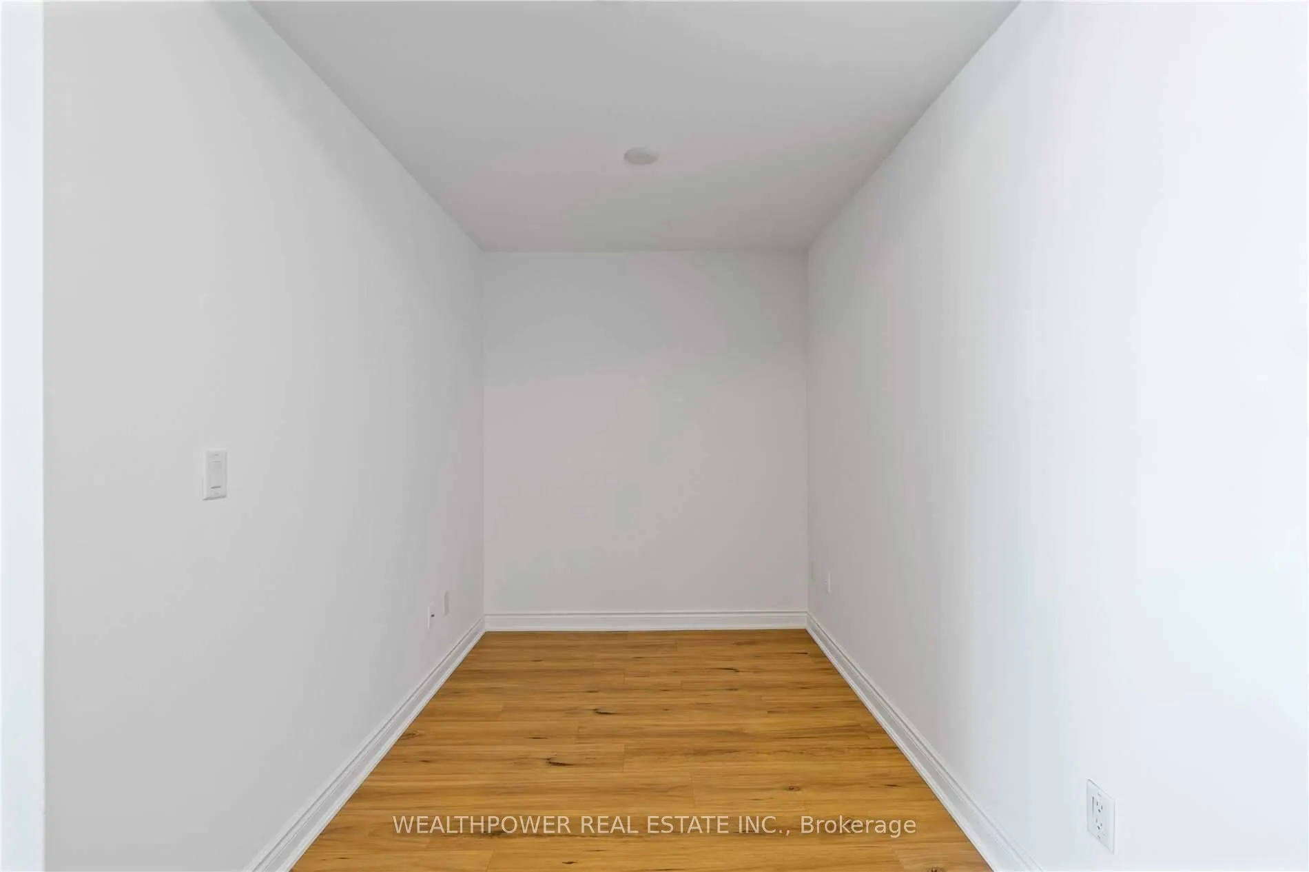 388 Yonge Street #6504