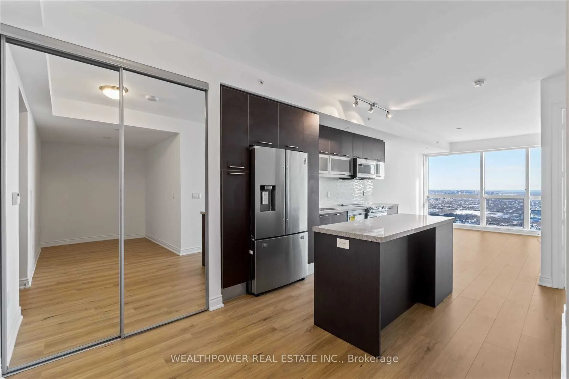 388 Yonge Street #6504