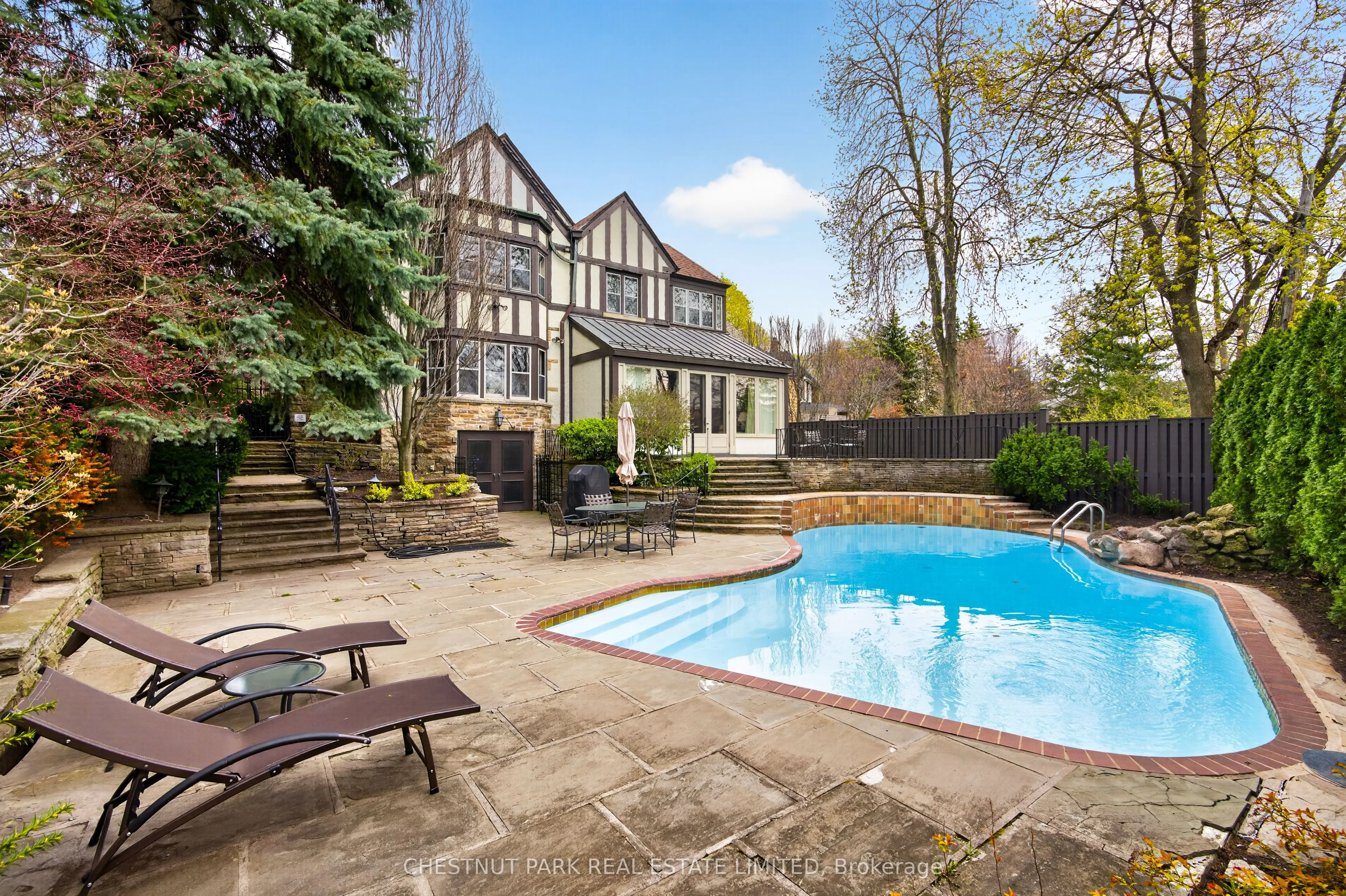 63 Lympstone Avenue