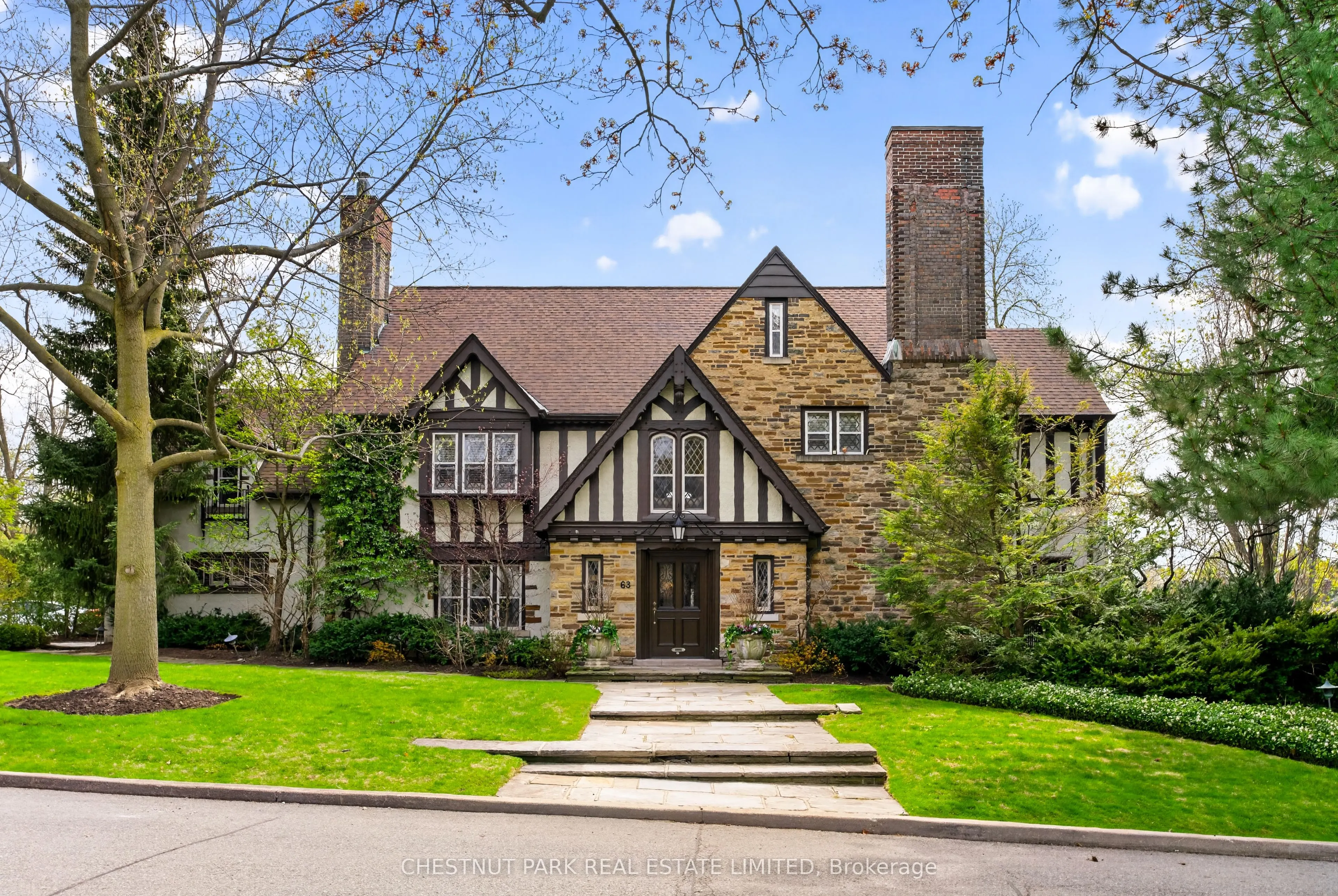 63 Lympstone Avenue
