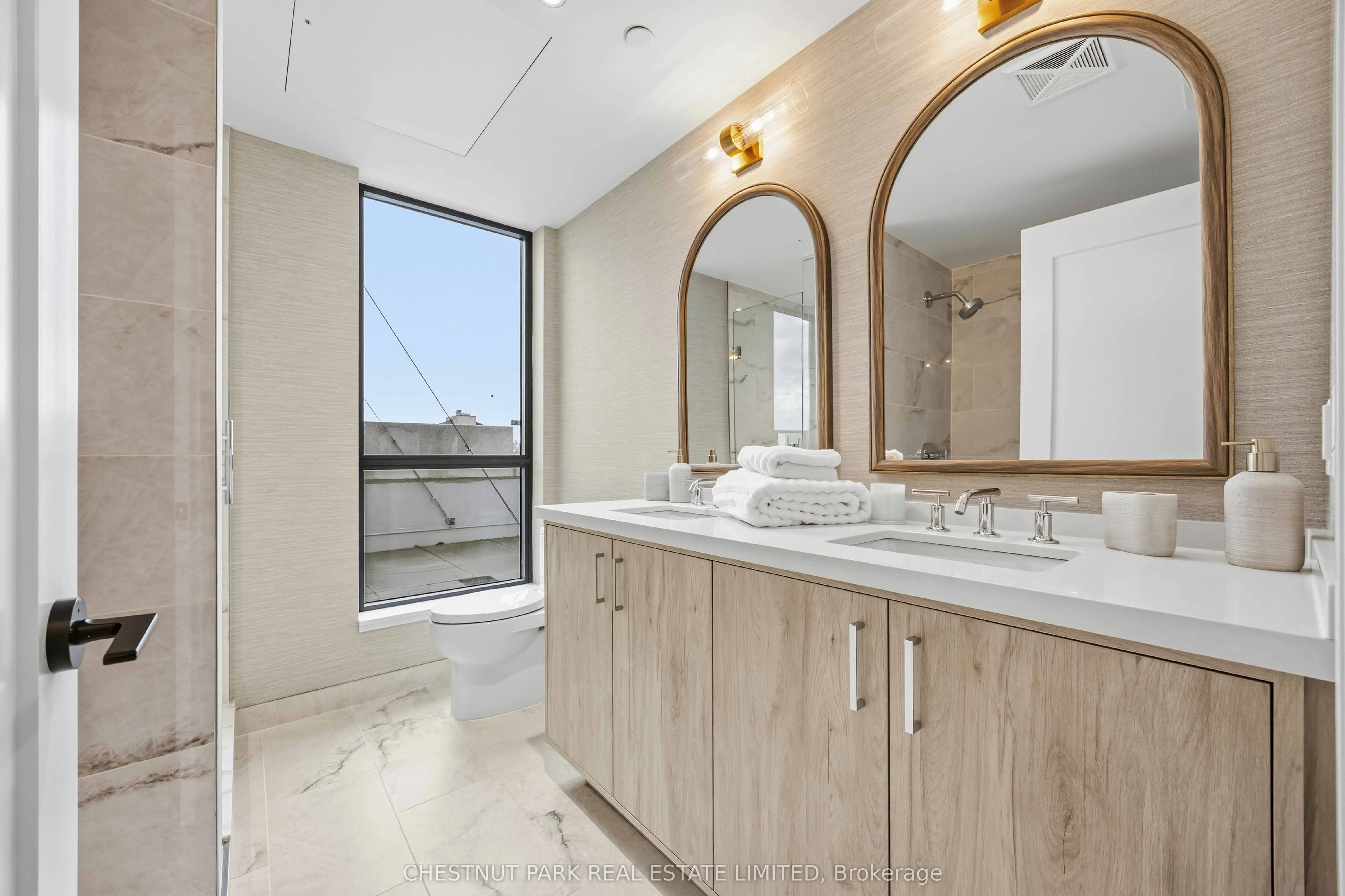505 Glencairn Avenue #409