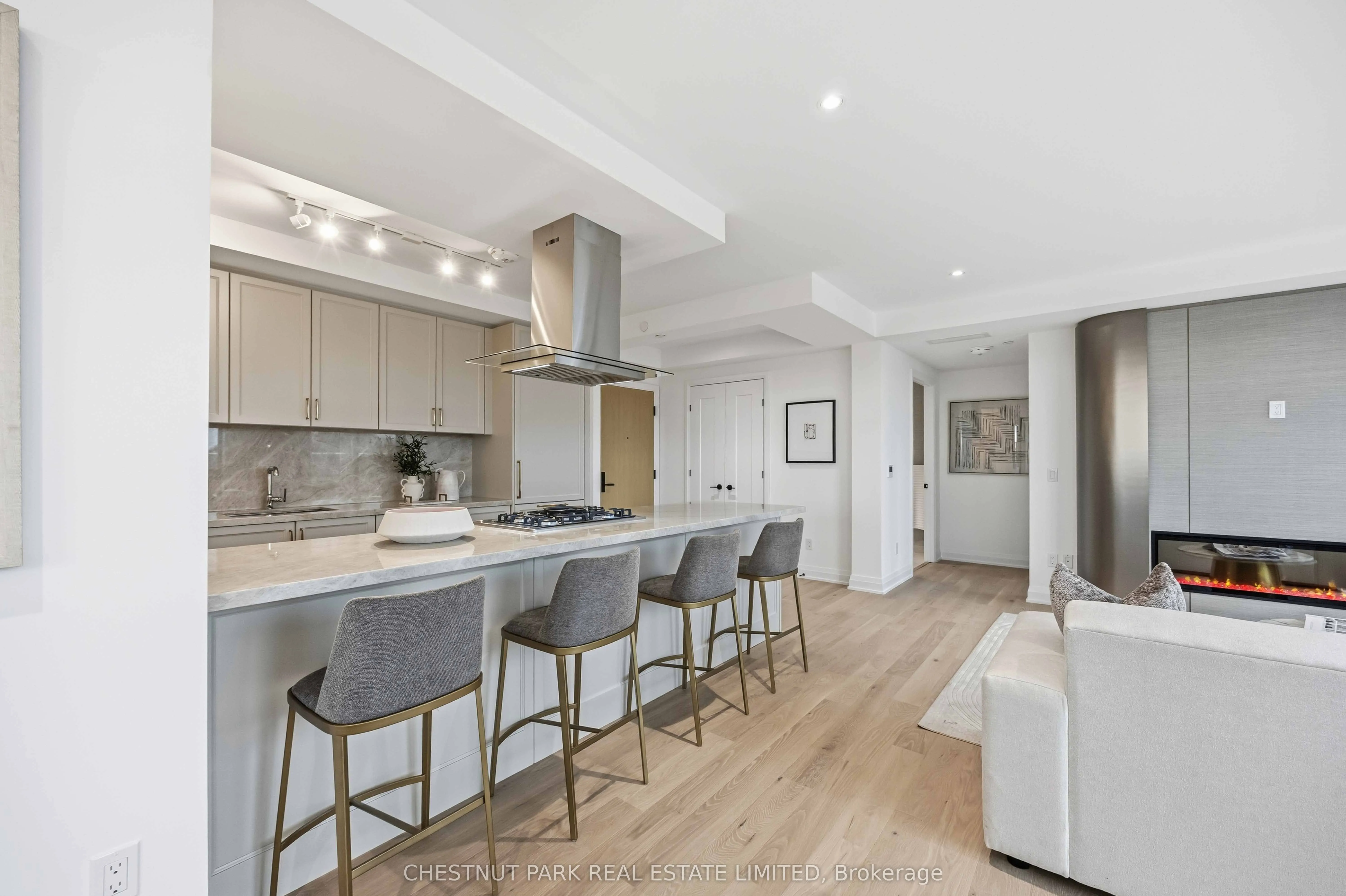 505 Glencairn Avenue #409