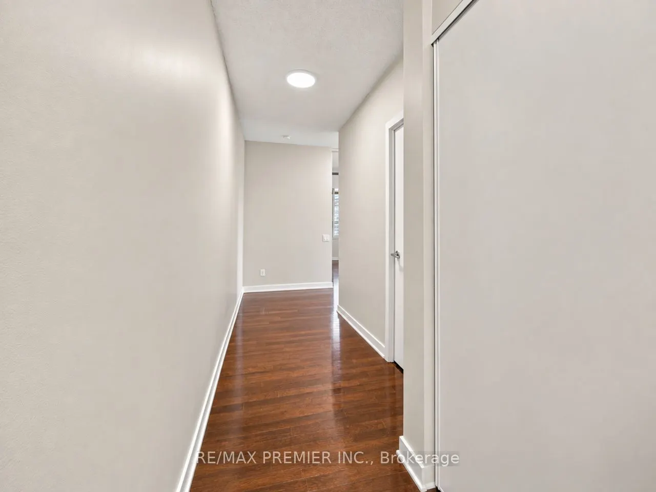 33 Charles Street E #1405