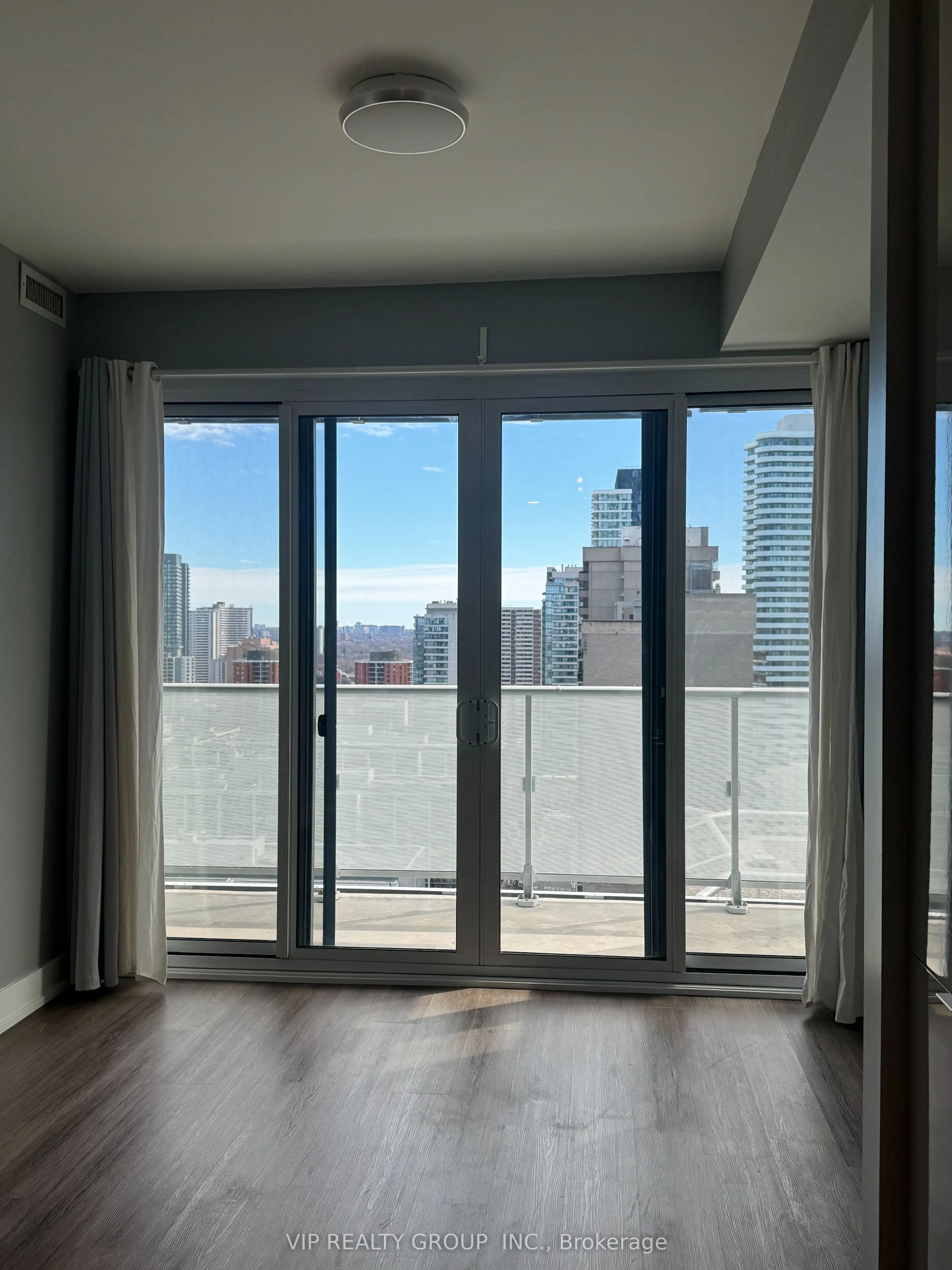 7 Grenville Street #2606
