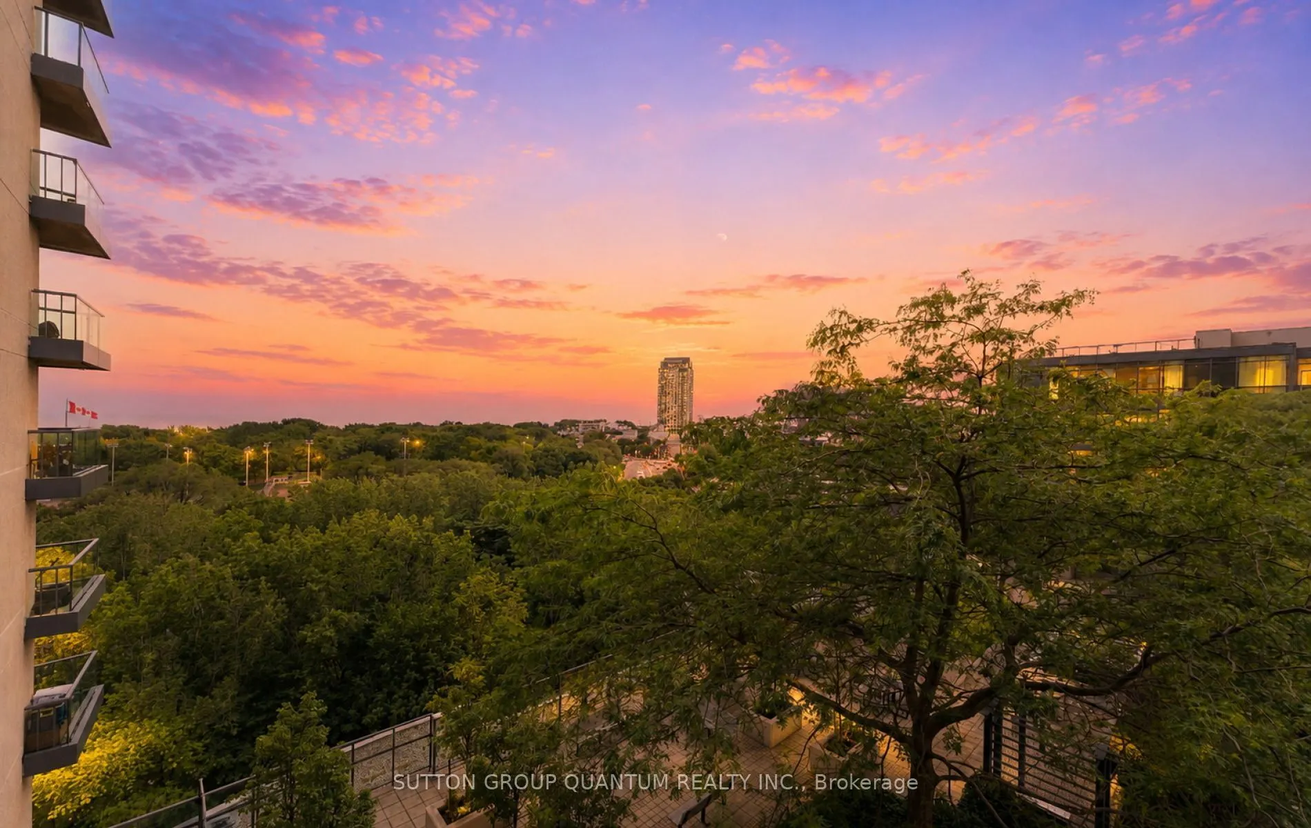 219 Fort York Boulevard #1110