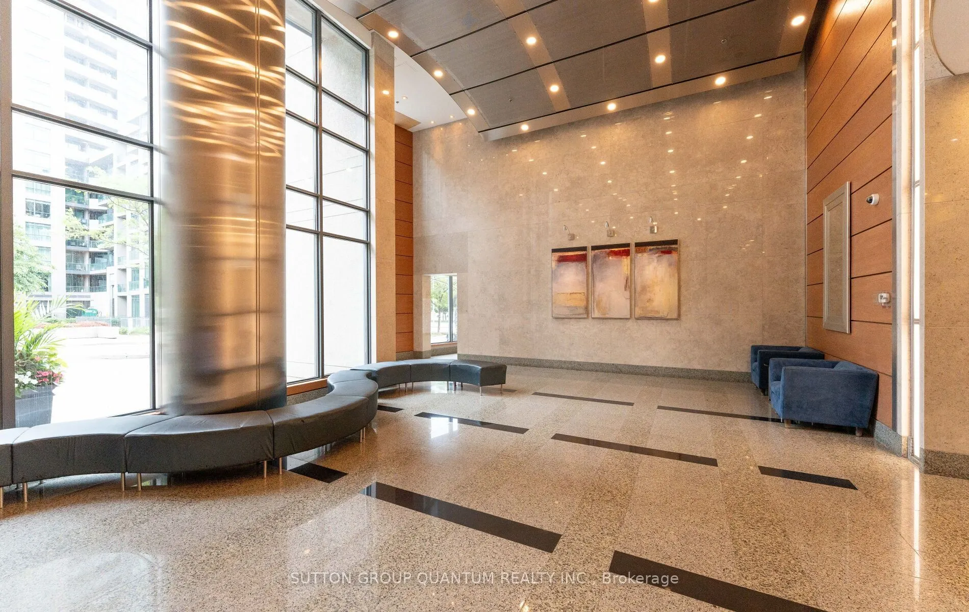 219 Fort York Boulevard #1110