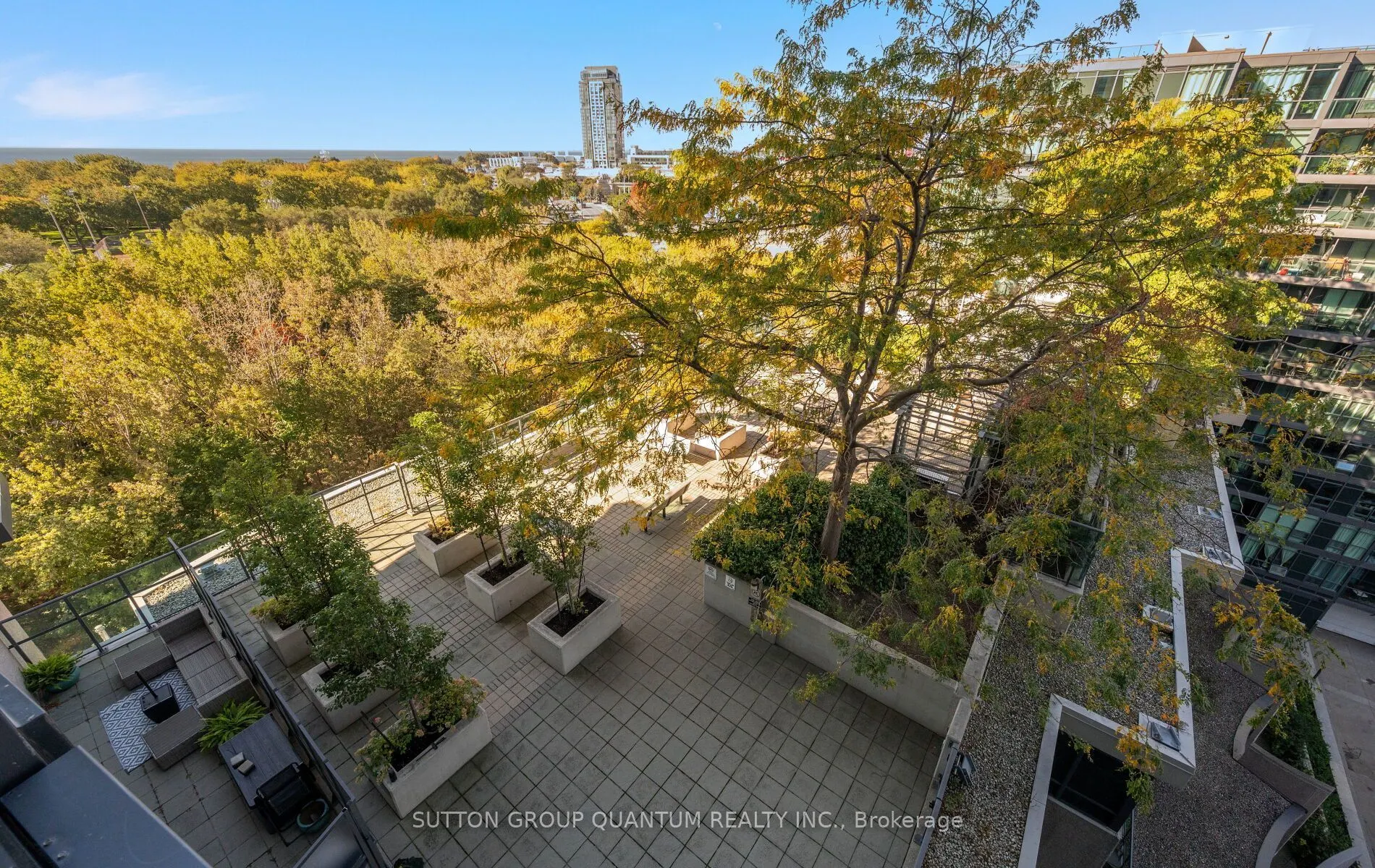 219 Fort York Boulevard #1110
