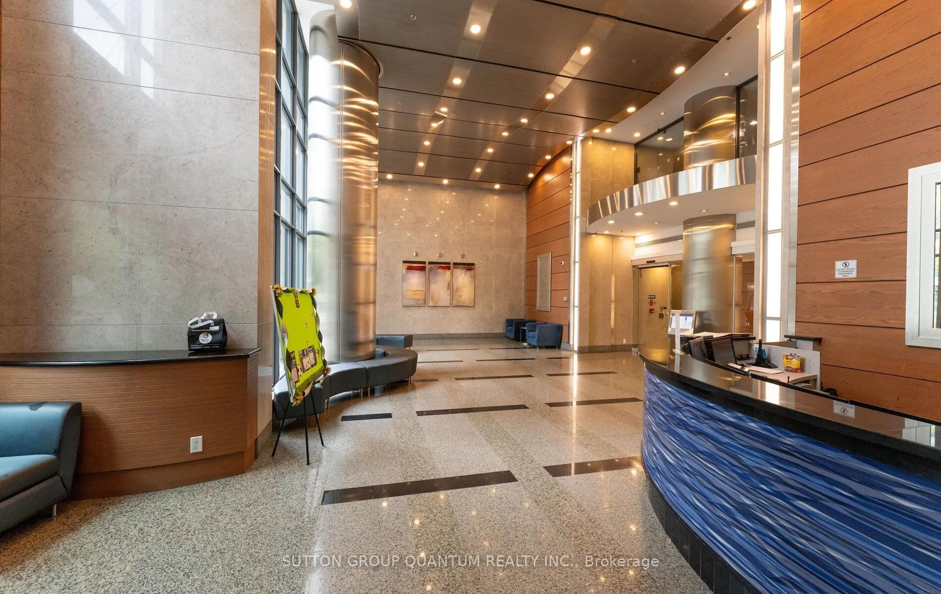 219 Fort York Boulevard #1110