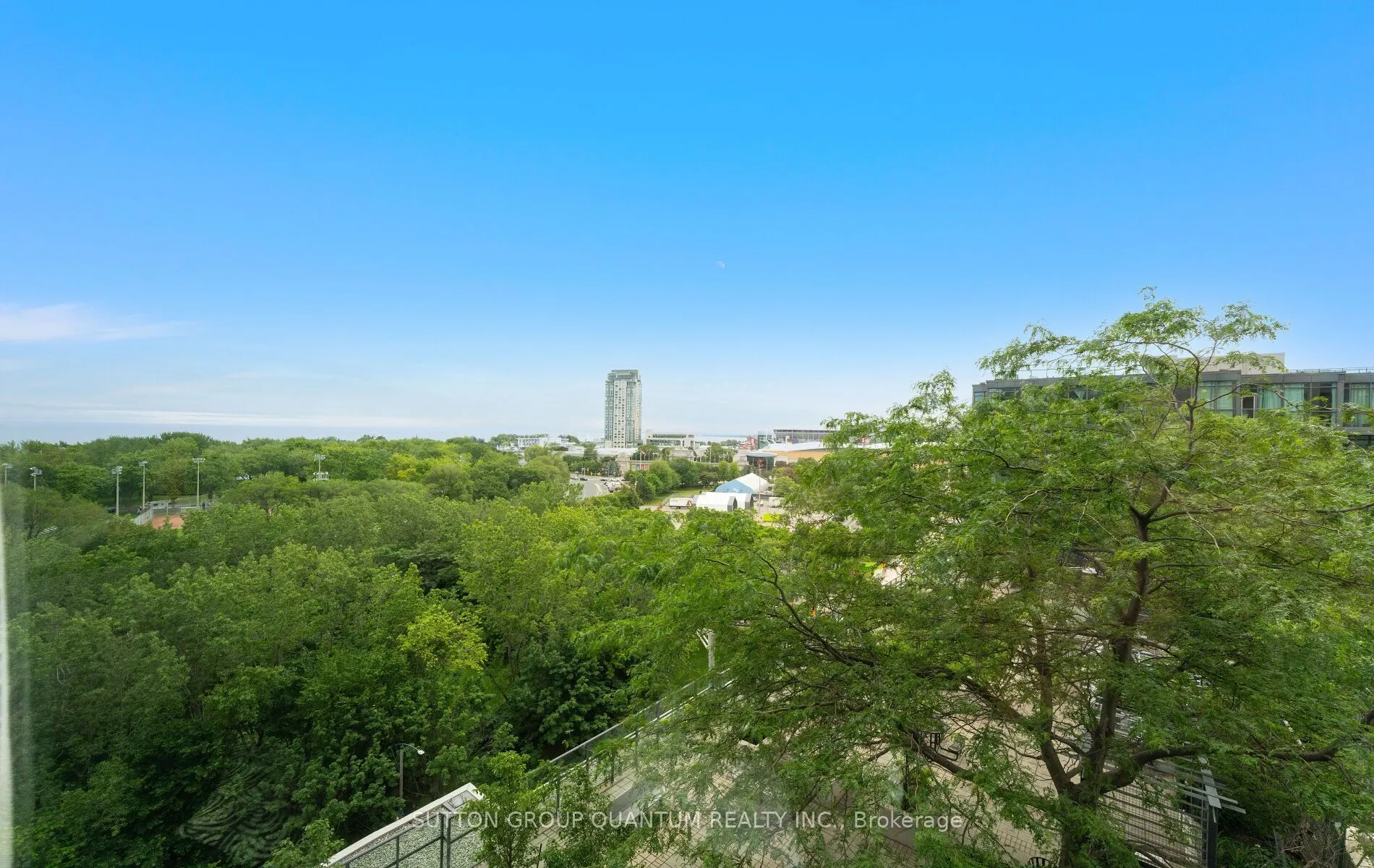 219 Fort York Boulevard #1110