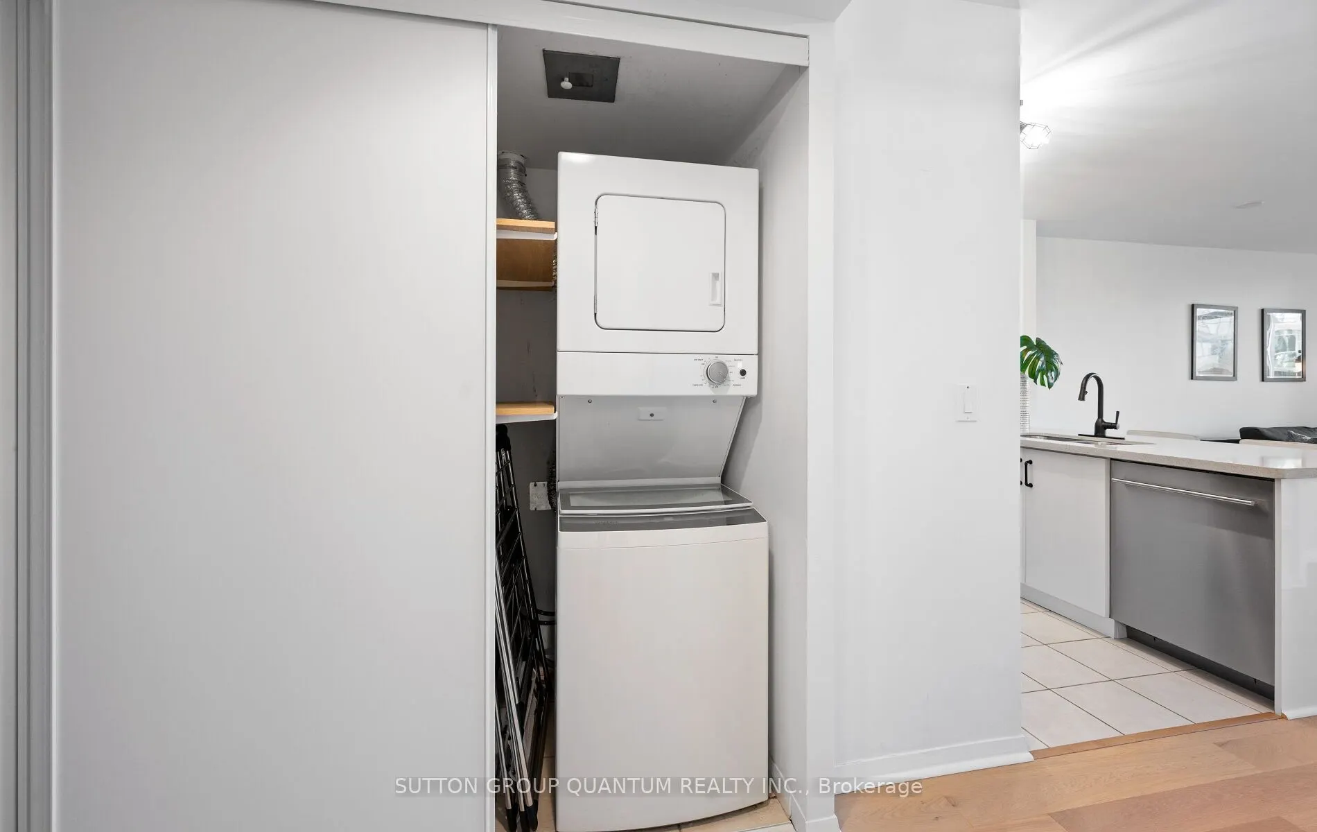219 Fort York Boulevard #1110