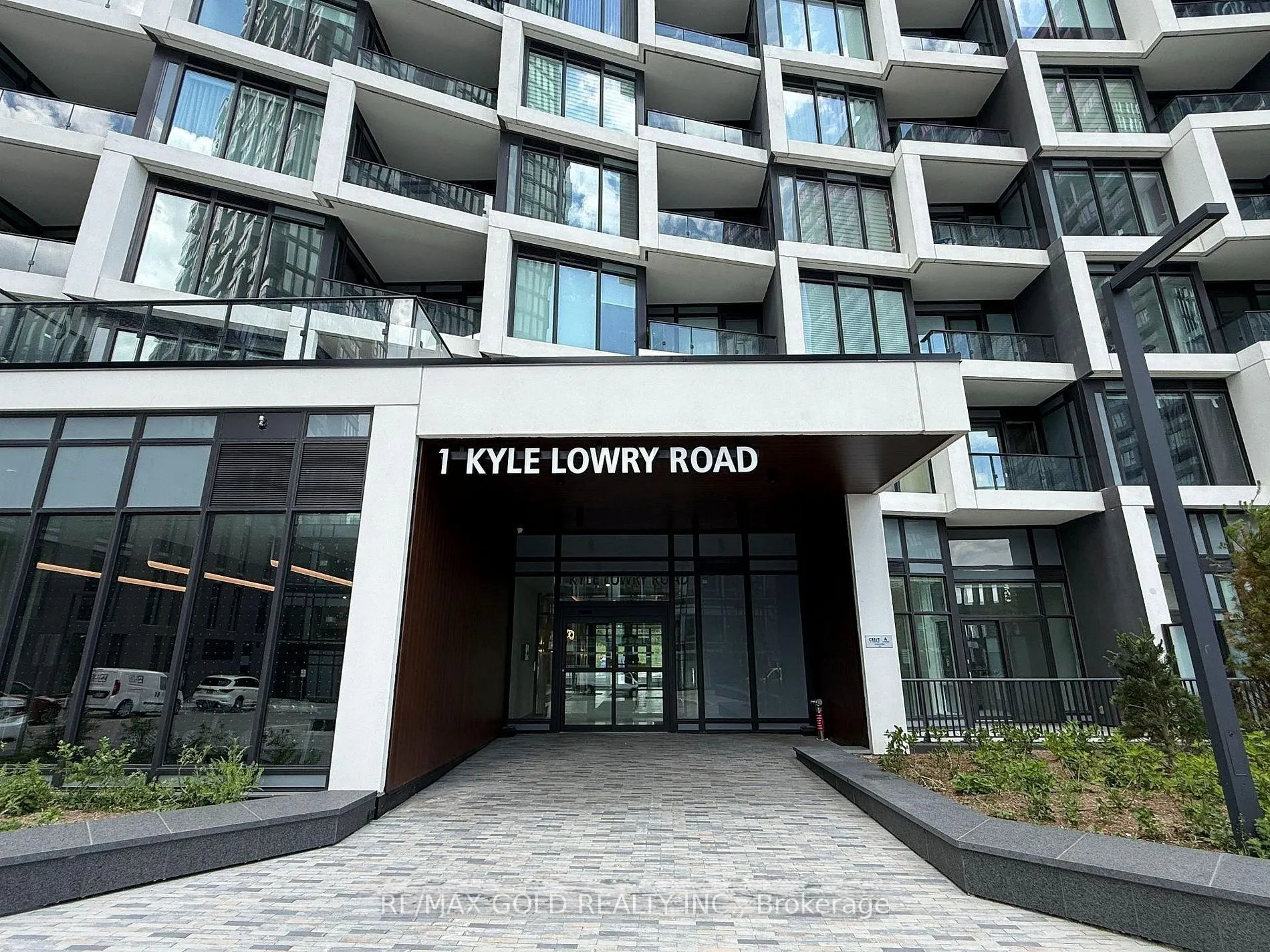 1 Kyle Lowry Road #103