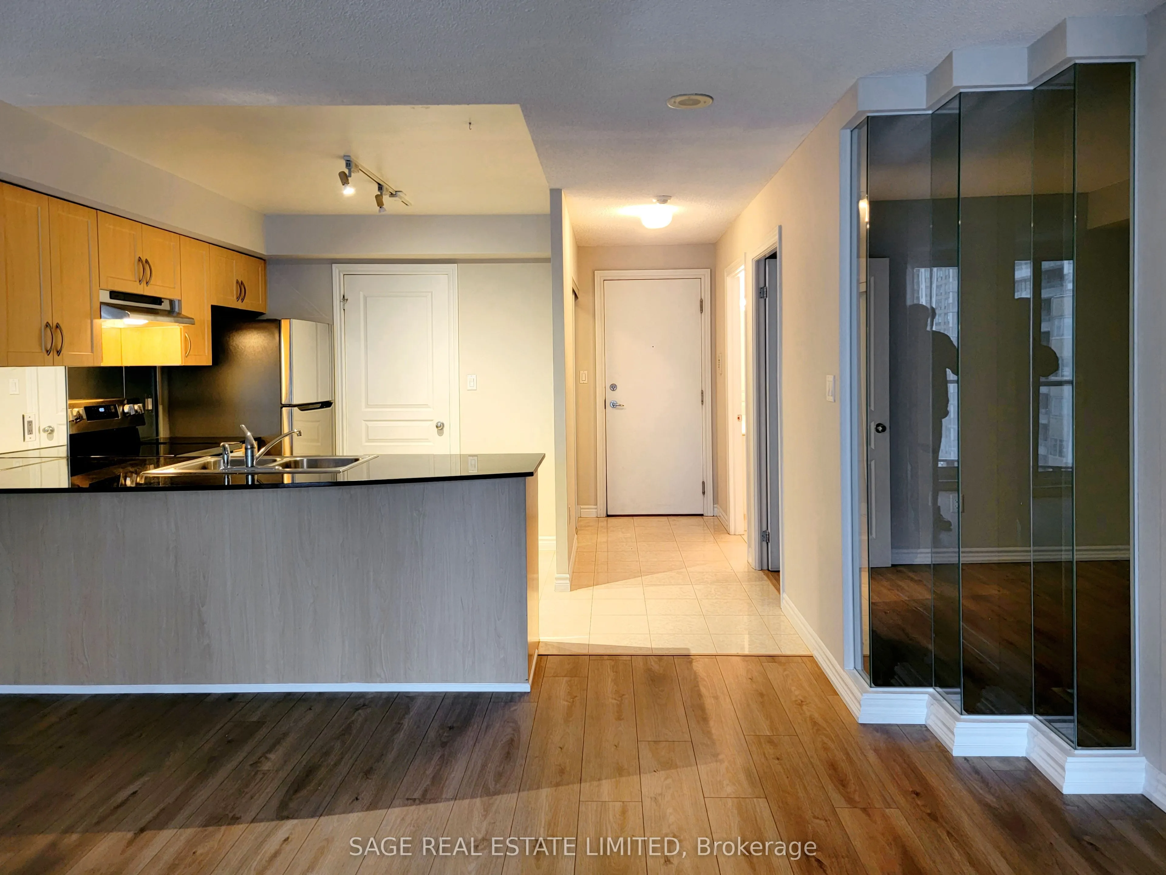 801 Bay Street #1505