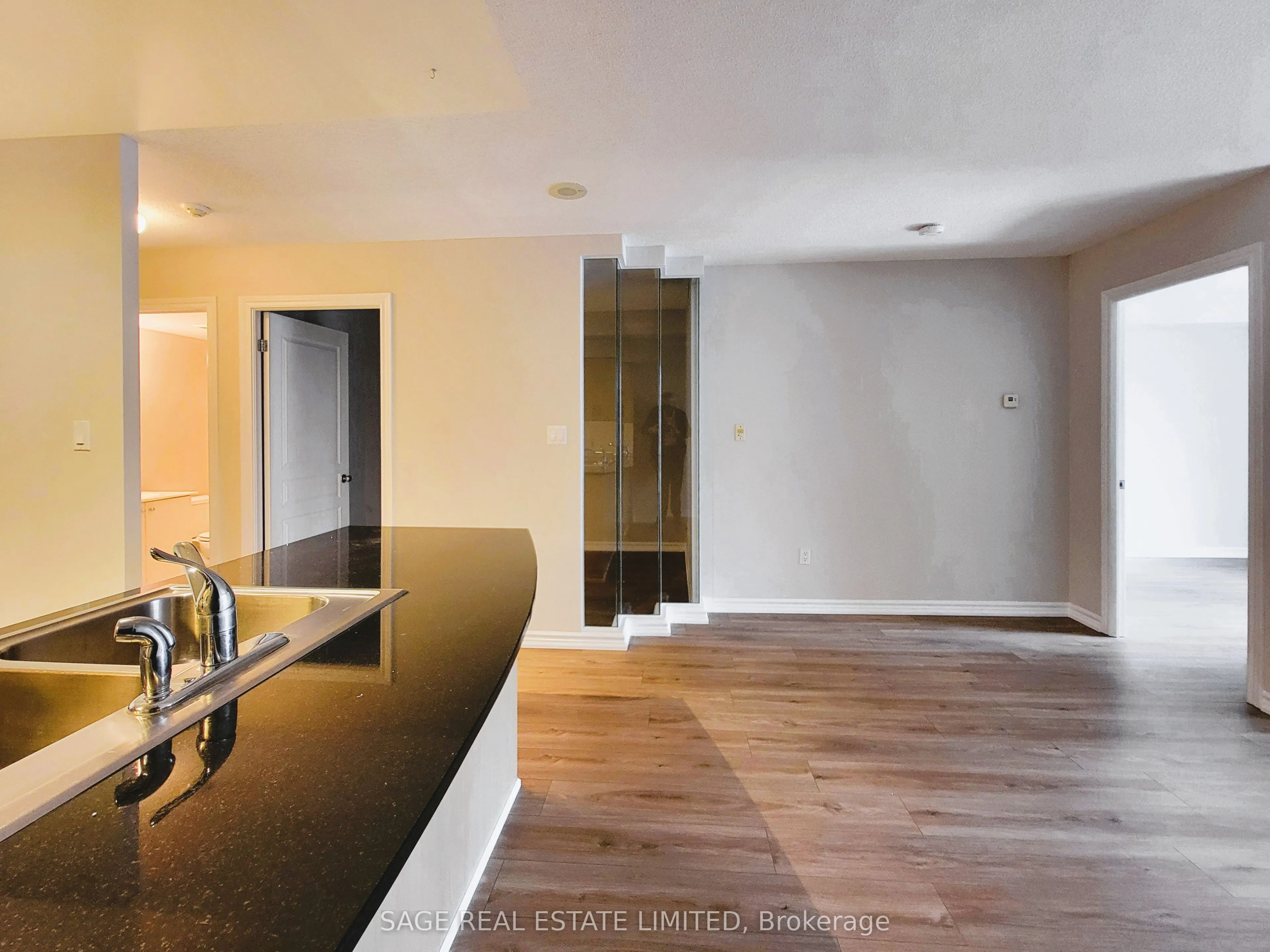 801 Bay Street #1505