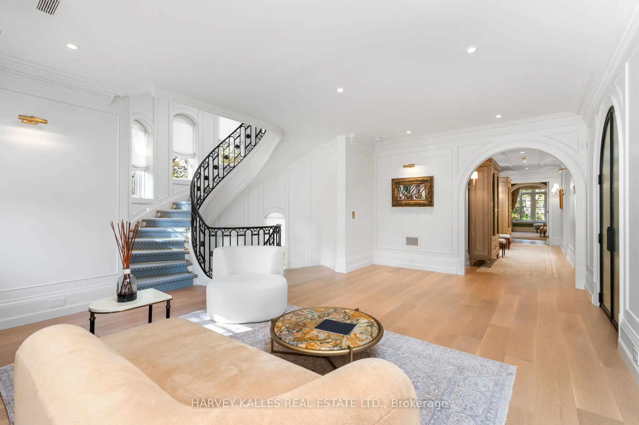 221 Forest Hill Road