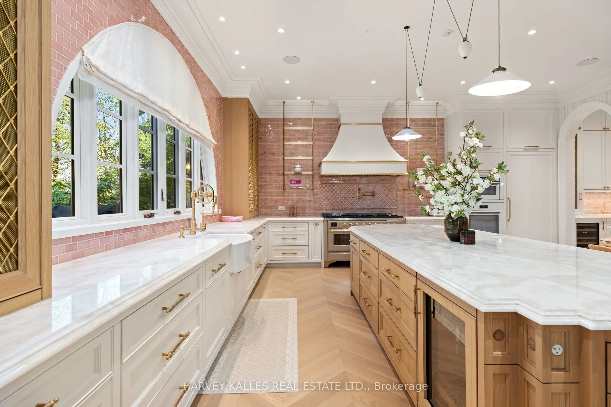 221 Forest Hill Road