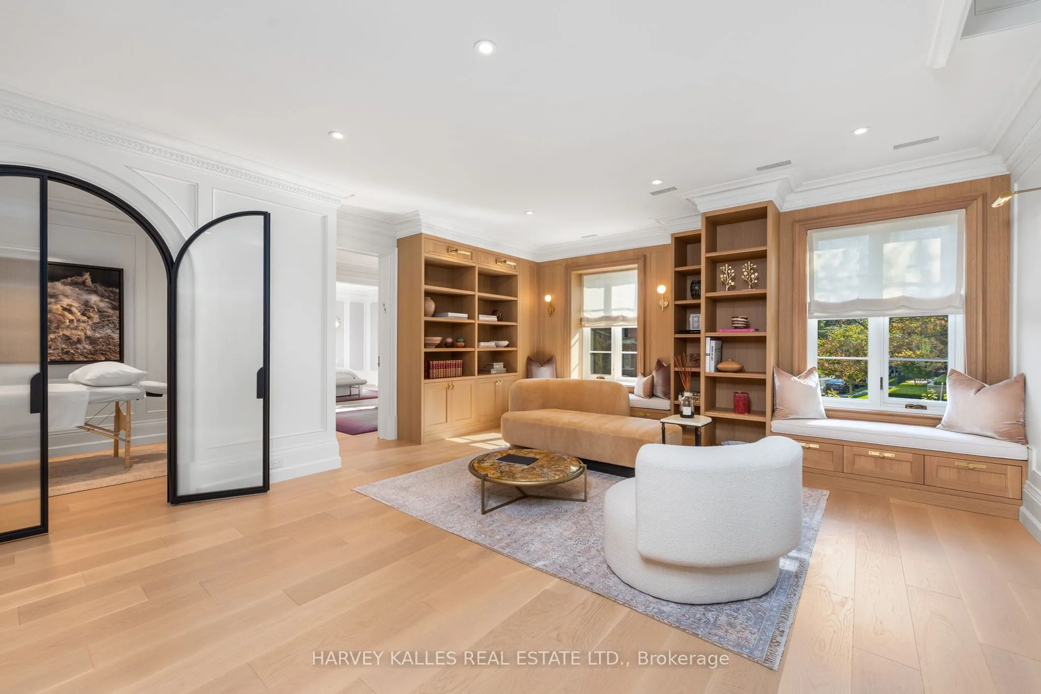 221 Forest Hill Road
