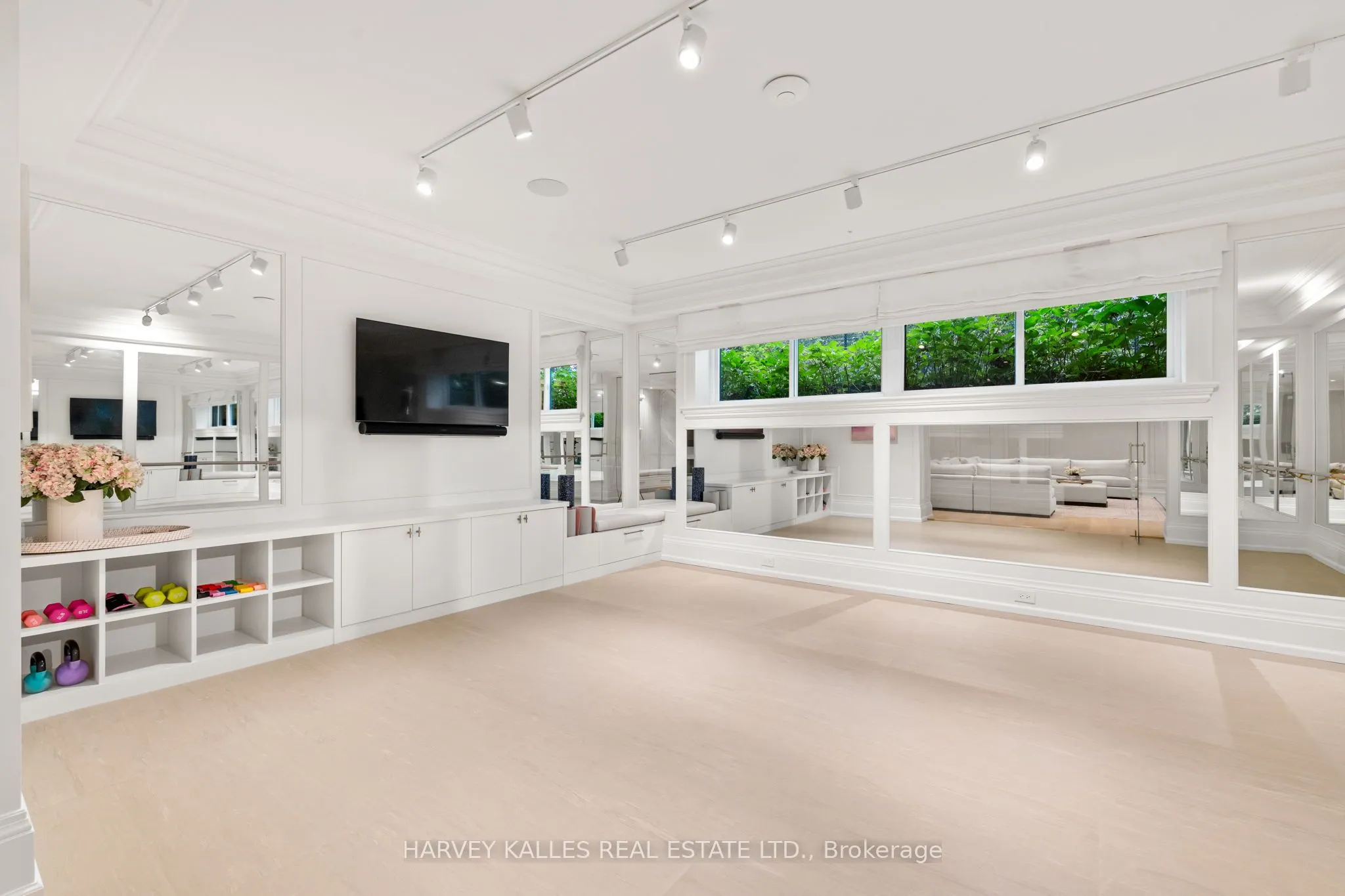 221 Forest Hill Road
