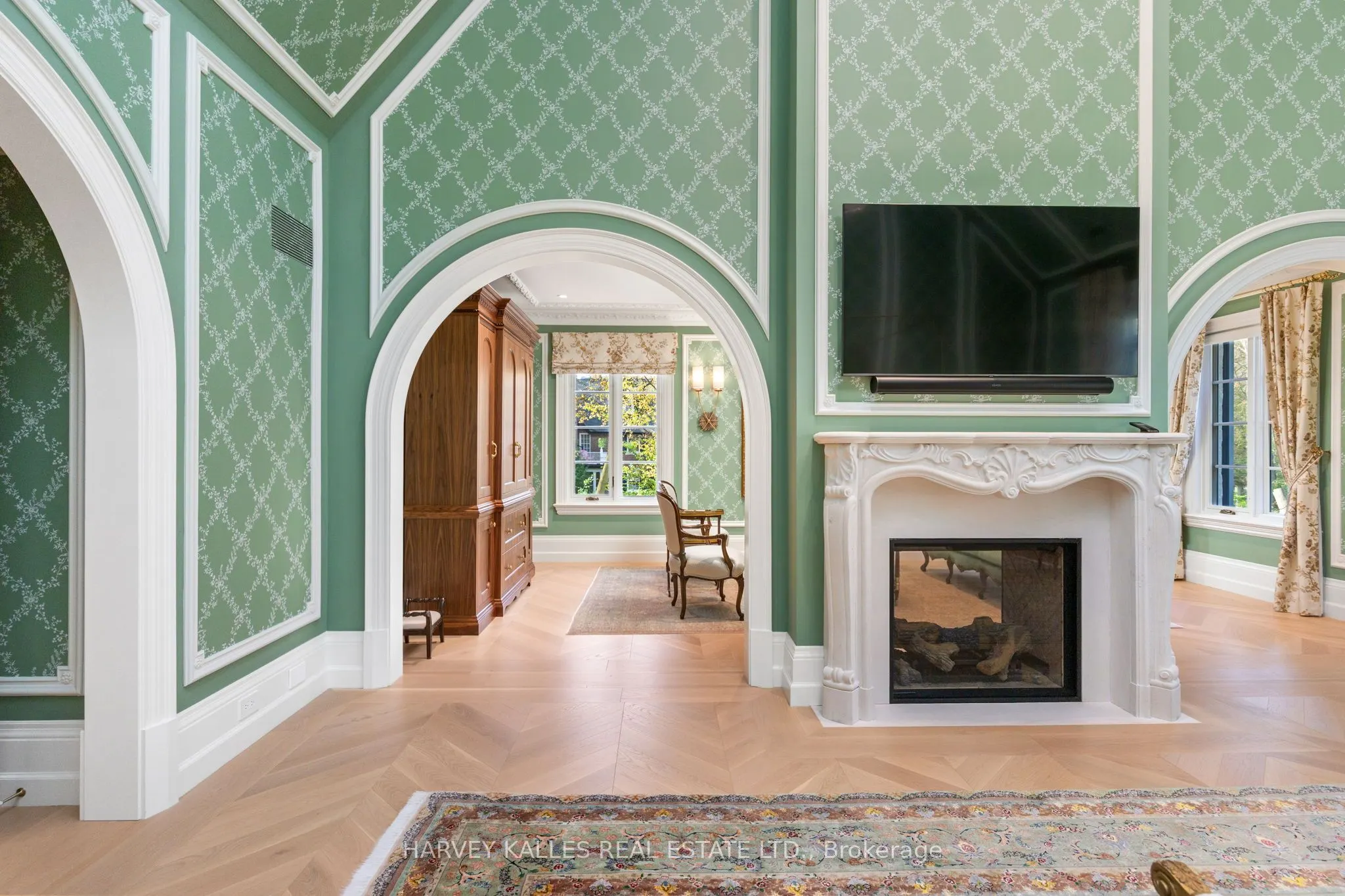 221 Forest Hill Road