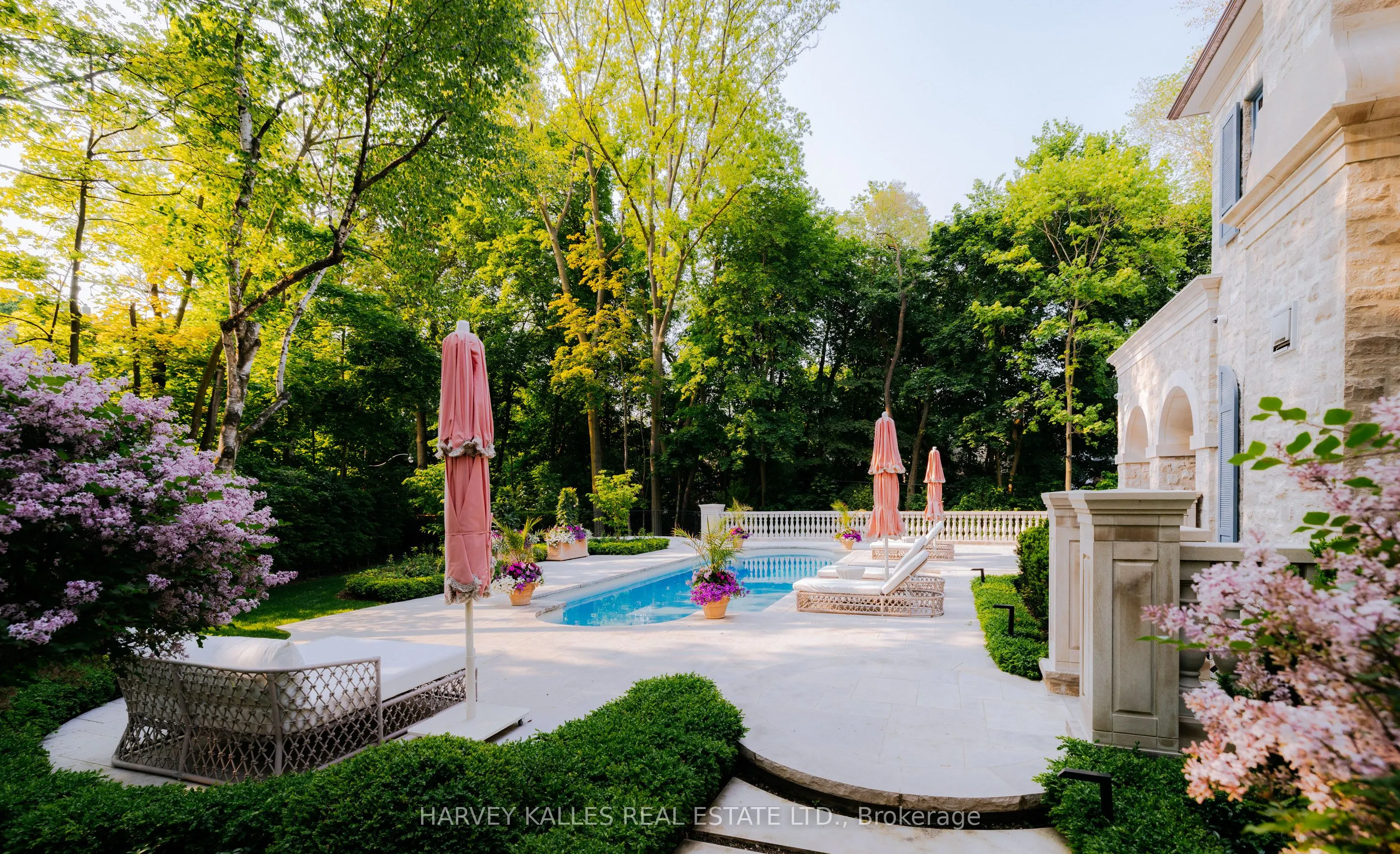 221 Forest Hill Road