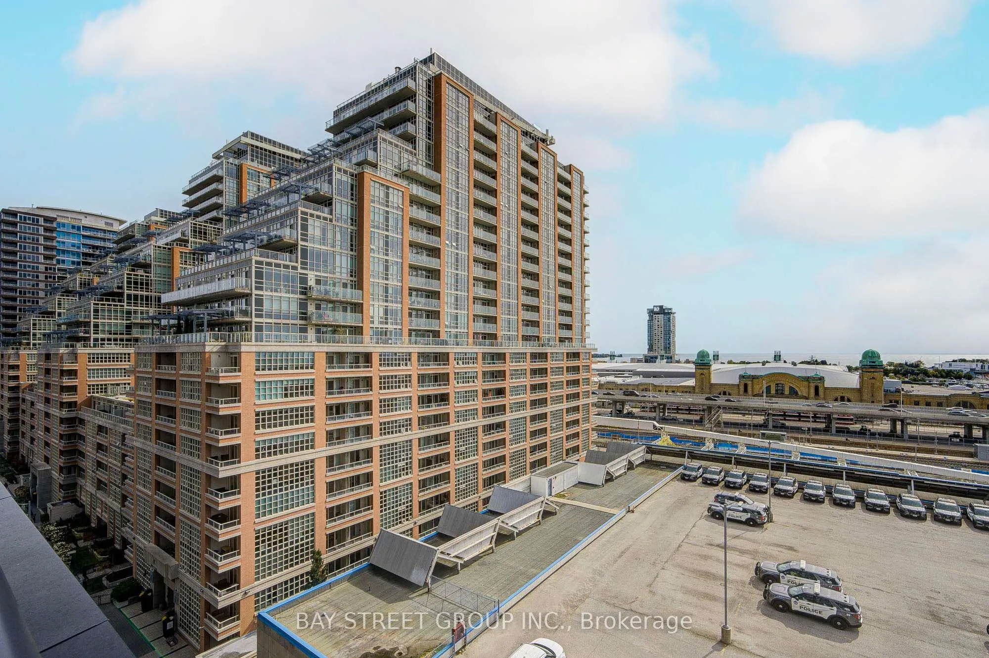 135 East Liberty Street #716