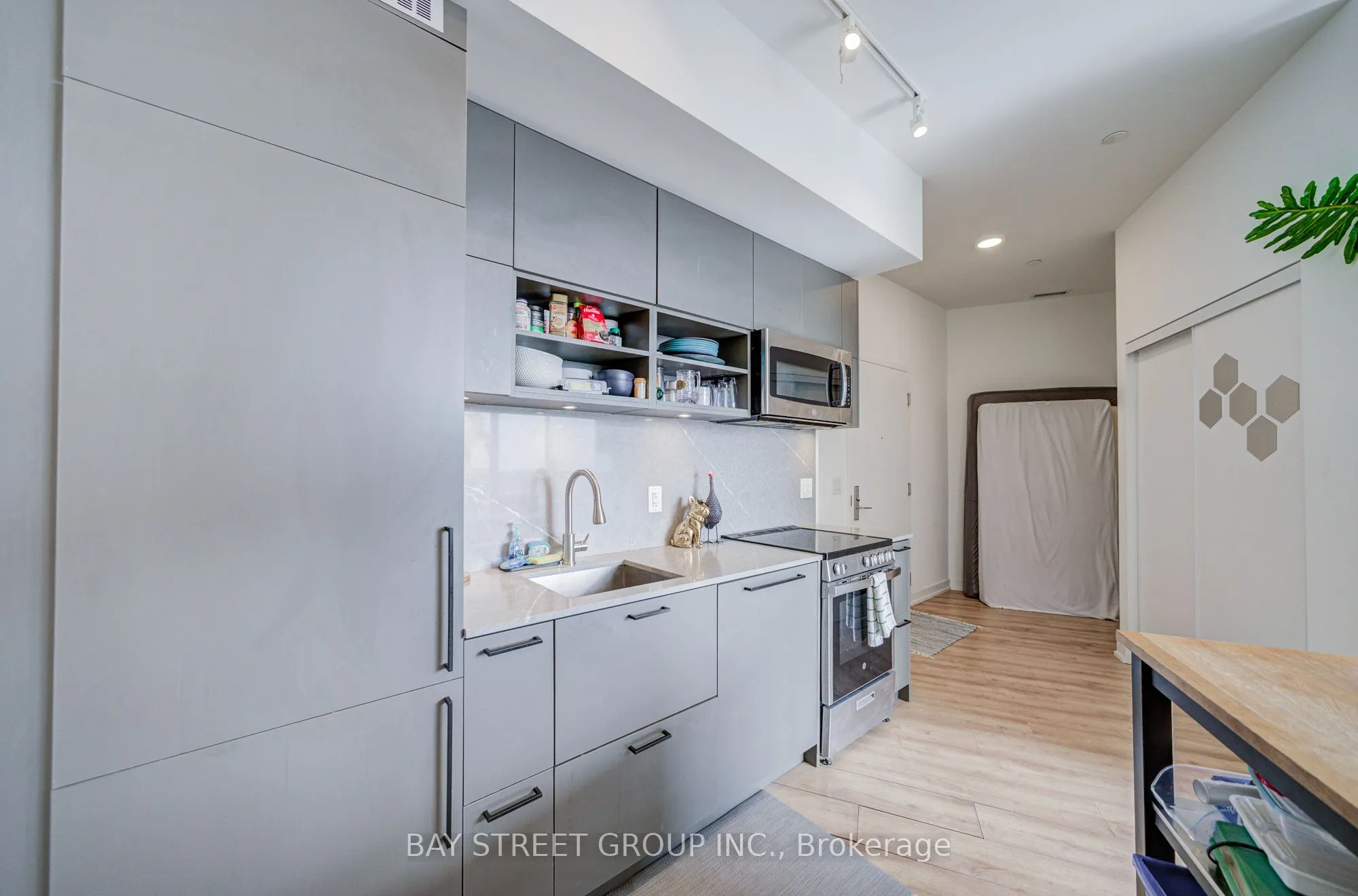 135 East Liberty Street #716