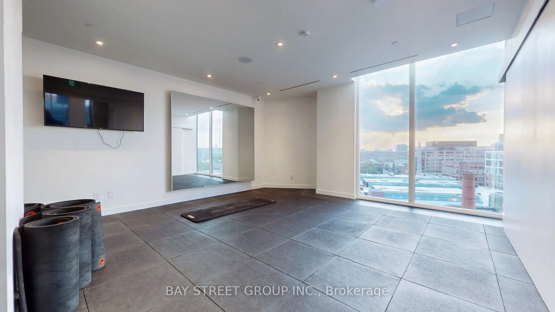135 East Liberty Street #716