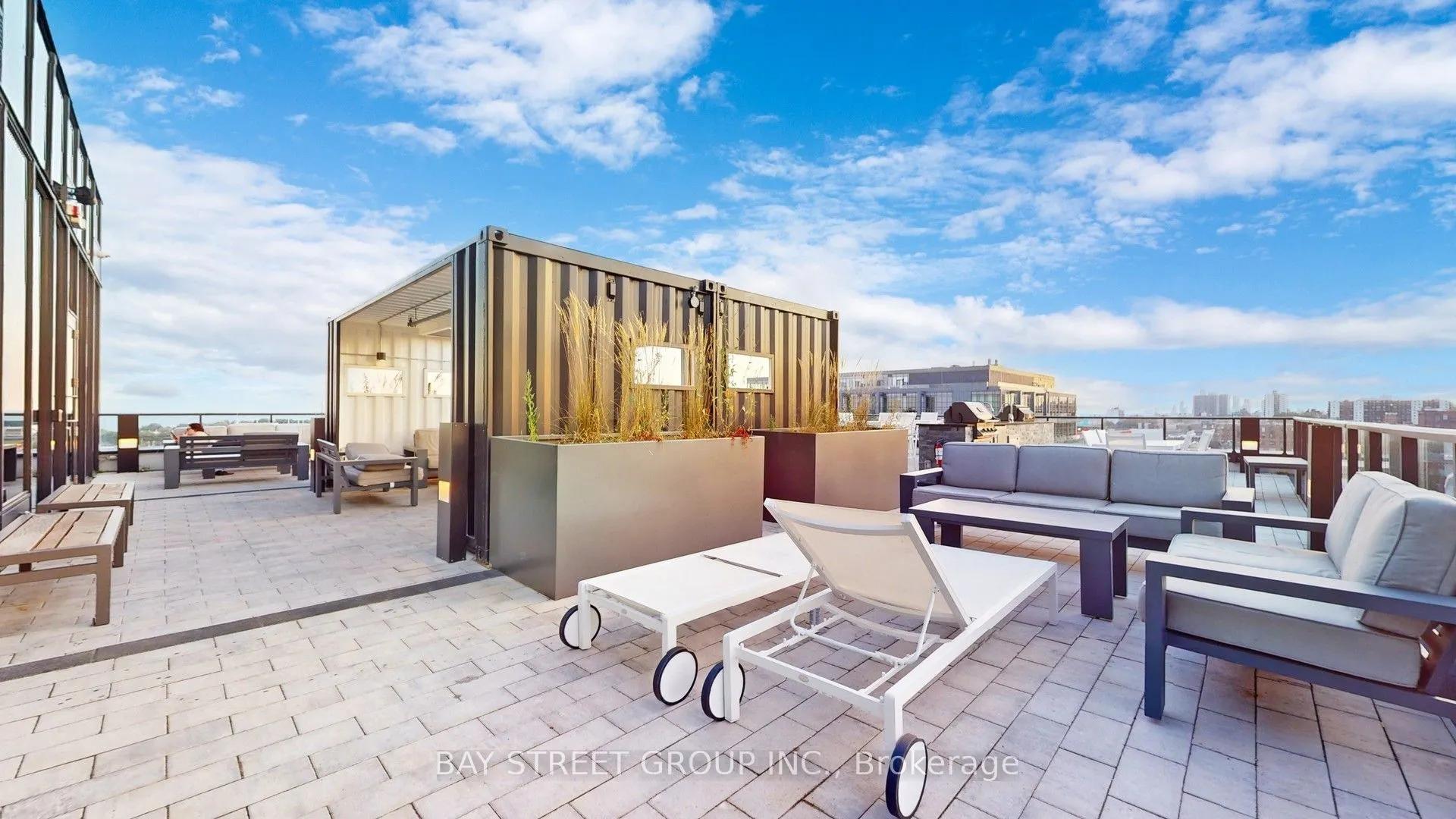 135 East Liberty Street #716