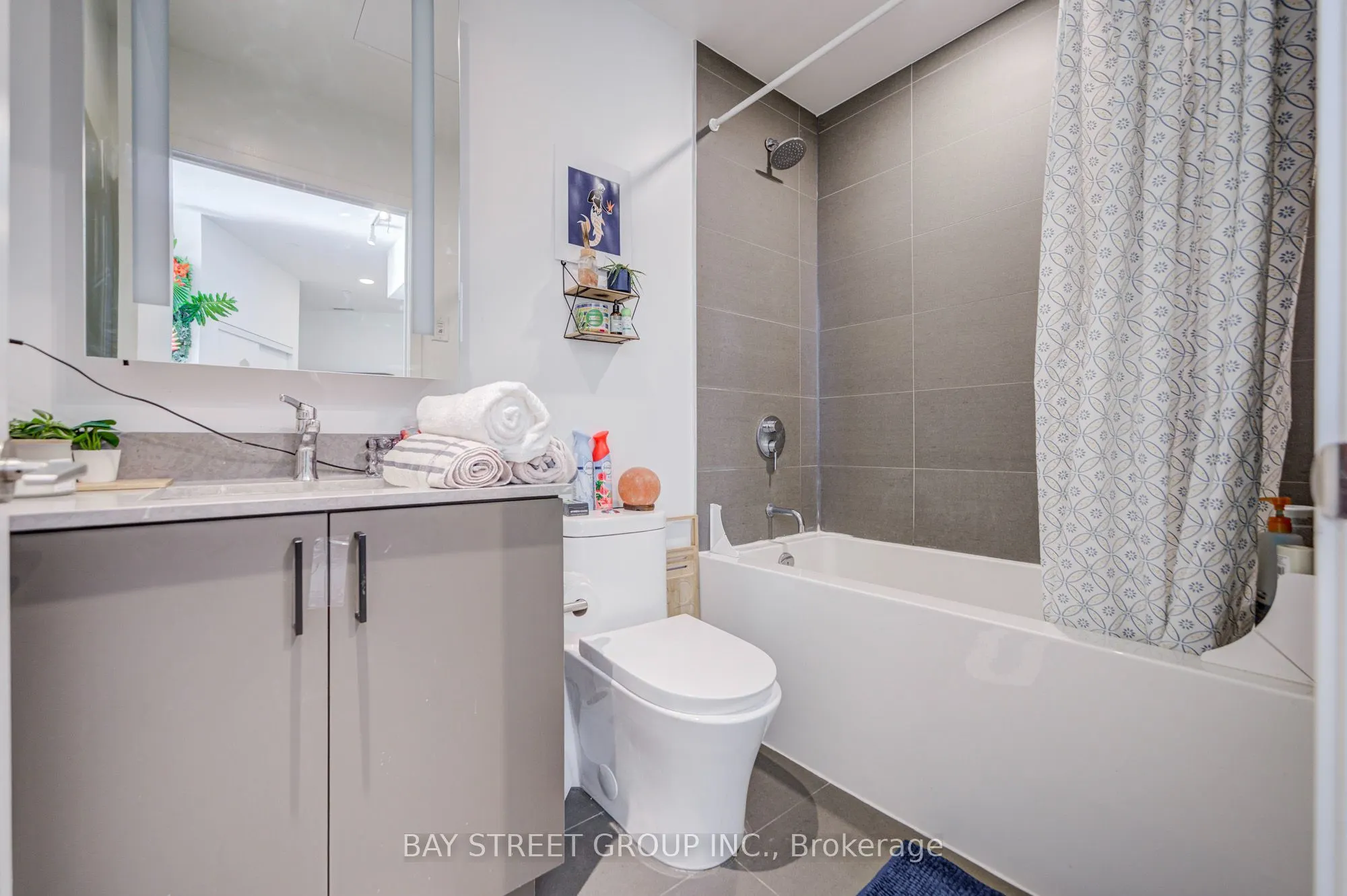 135 East Liberty Street #716