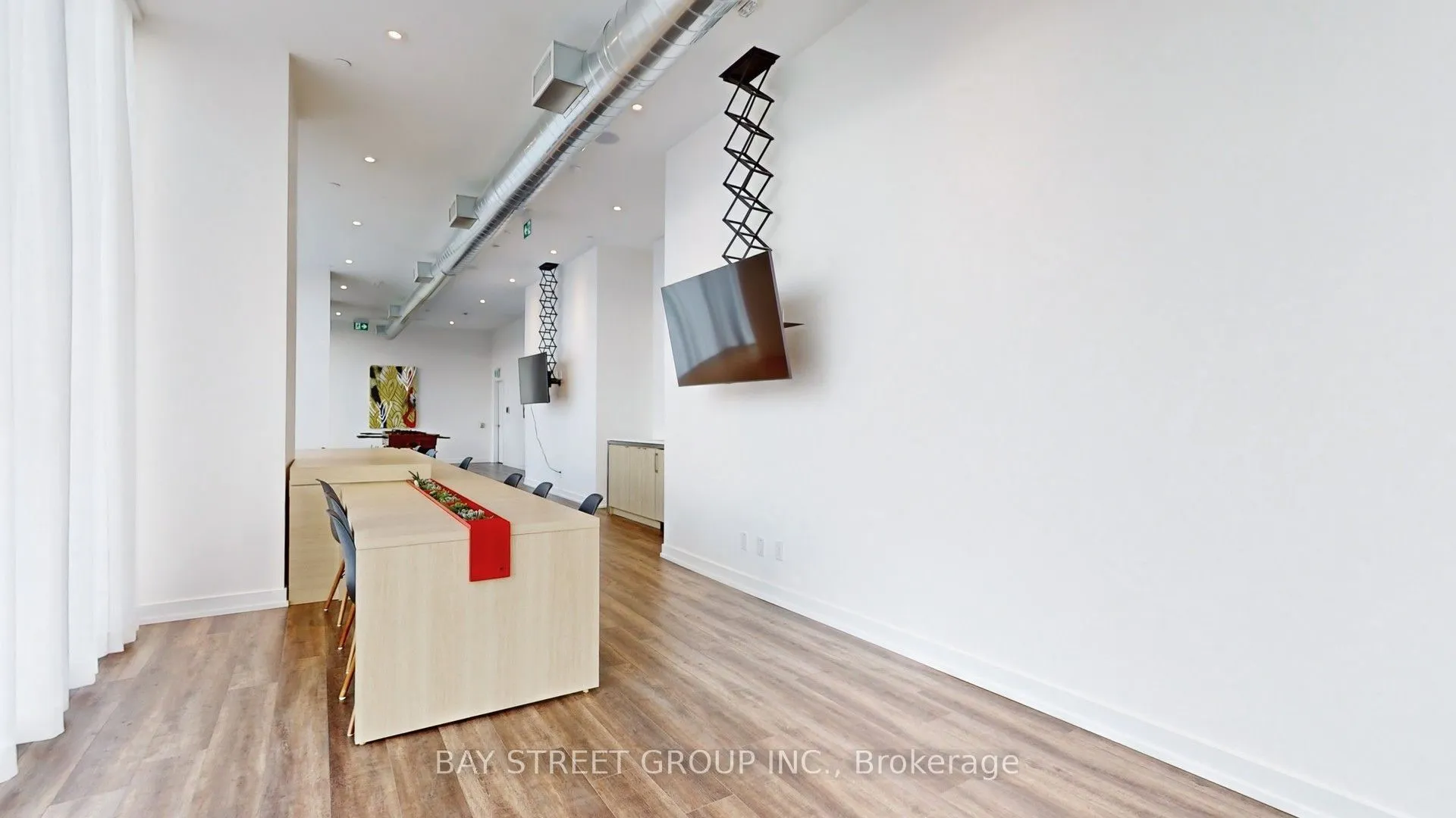 135 East Liberty Street #716