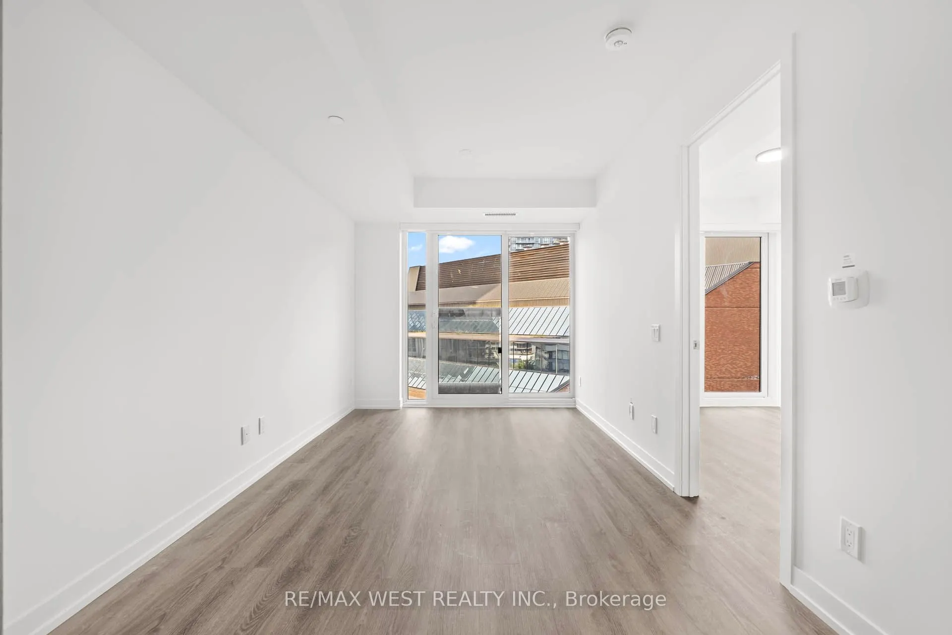 771 Yonge Street #906