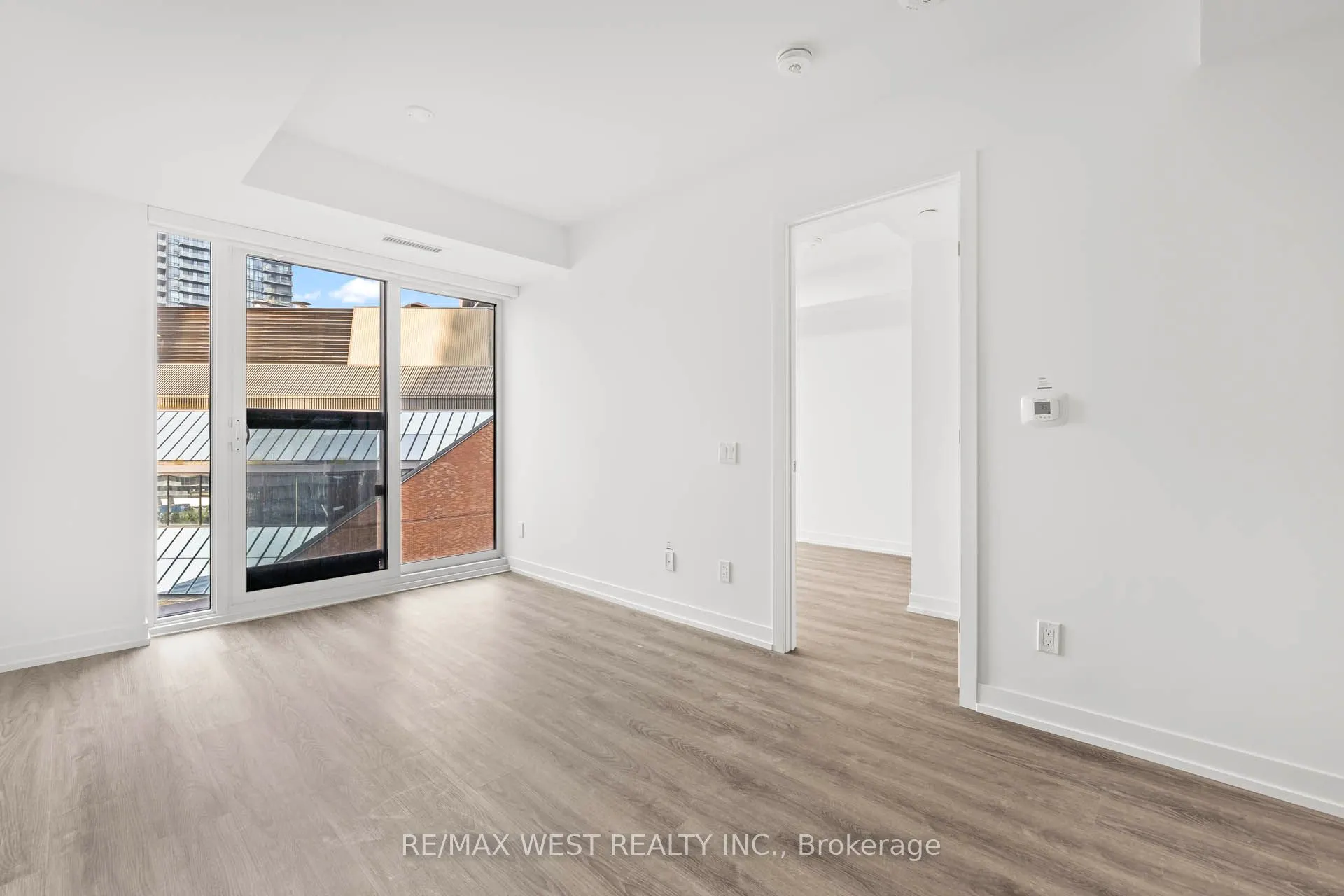 771 Yonge Street #906
