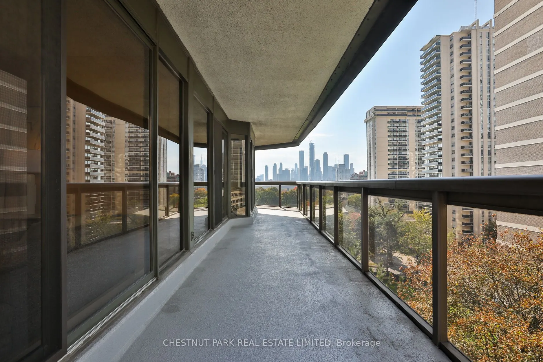 70 Rosehill Avenue #805