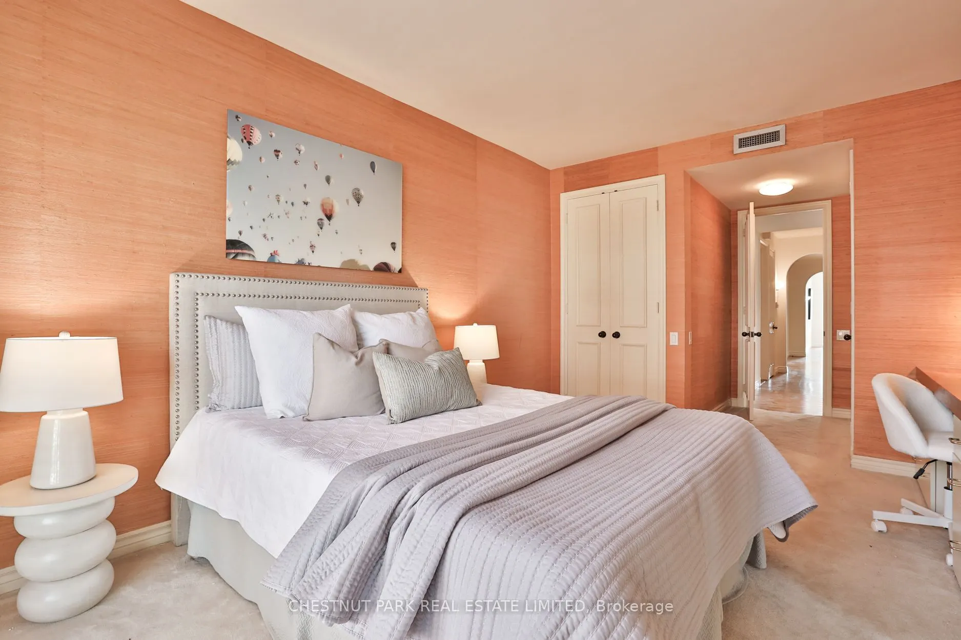 70 Rosehill Avenue #805