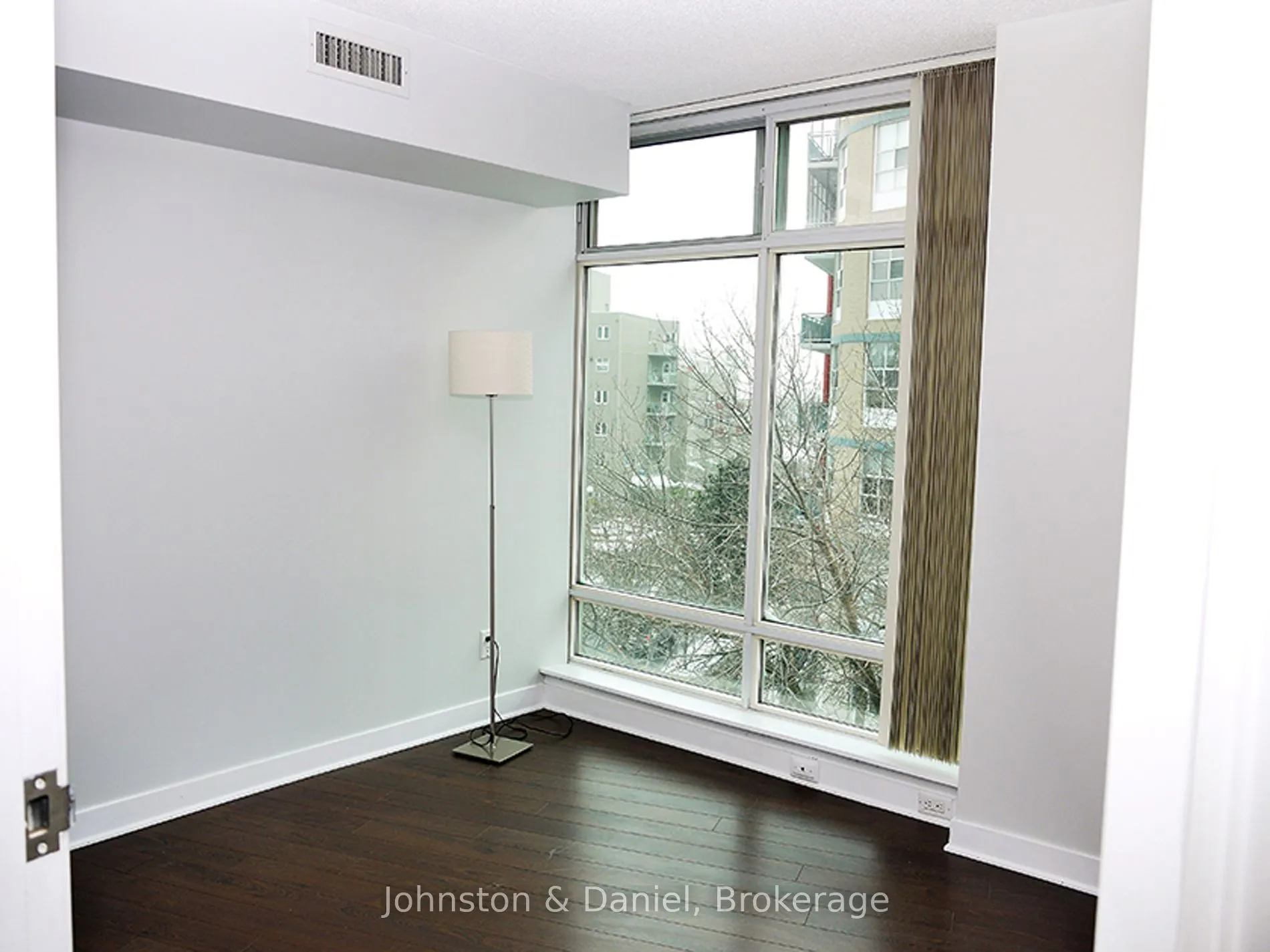 650 Queens Quay W #616
