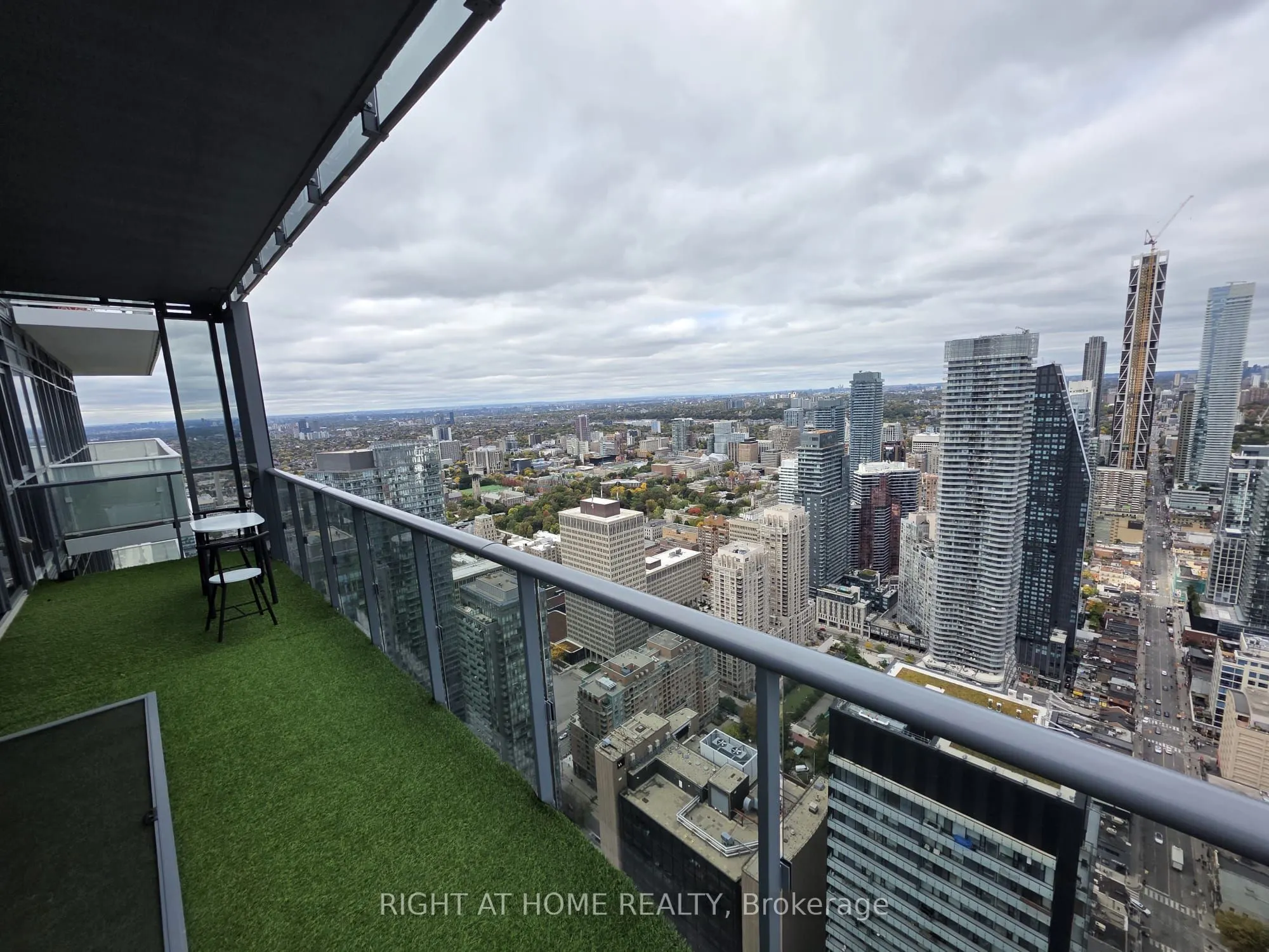 7 Grenville Street #6205