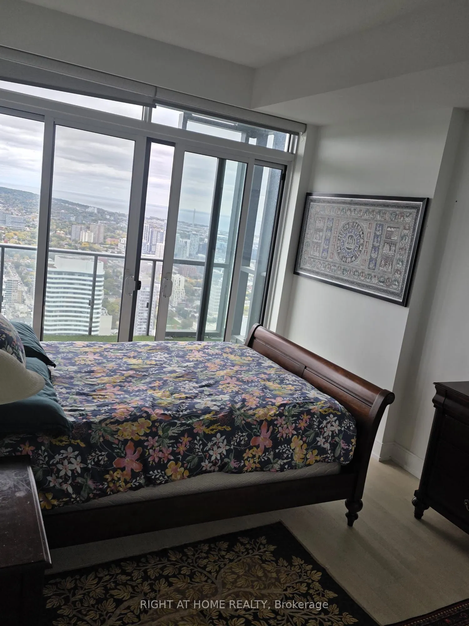 7 Grenville Street #6205