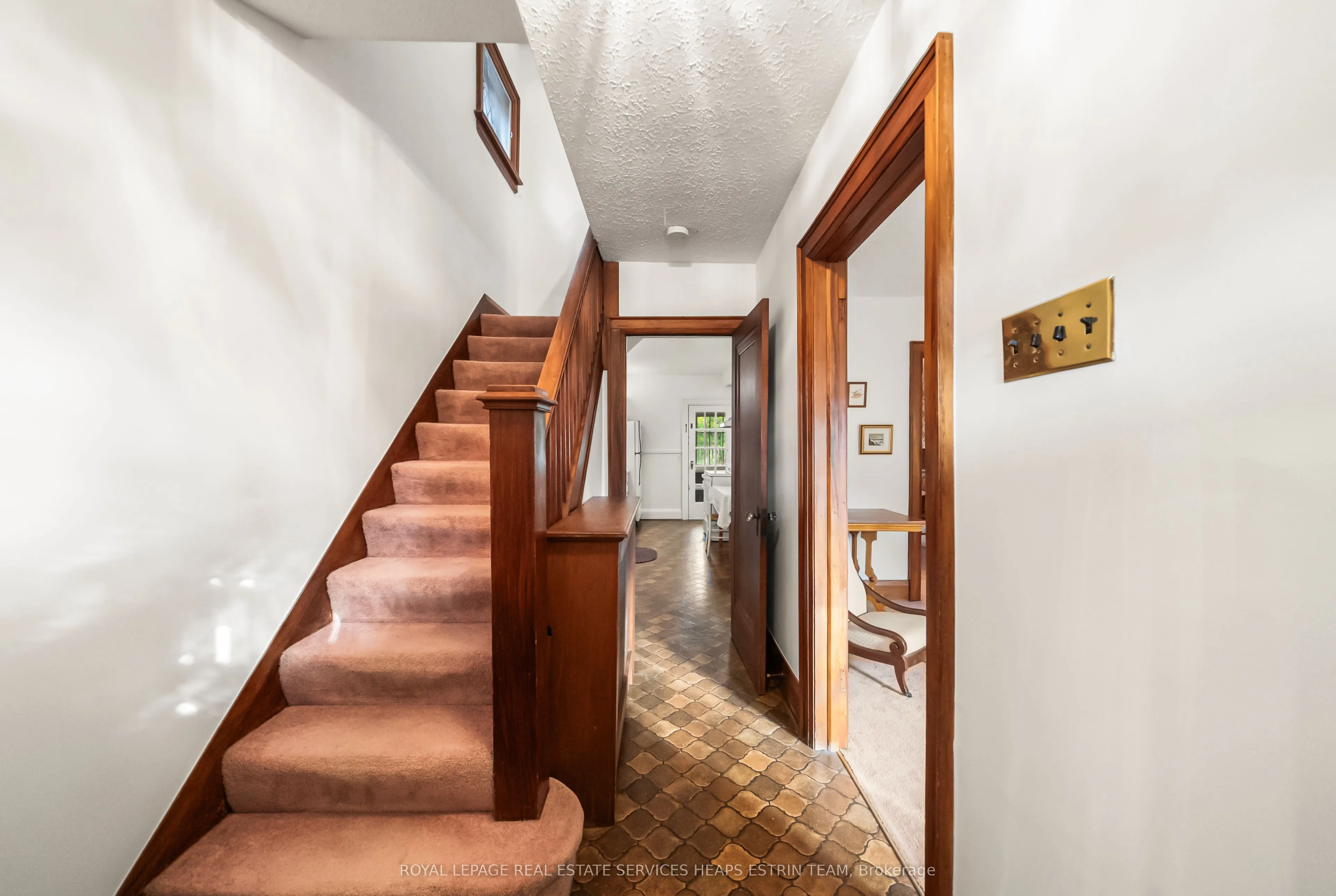 258 Deloraine Avenue