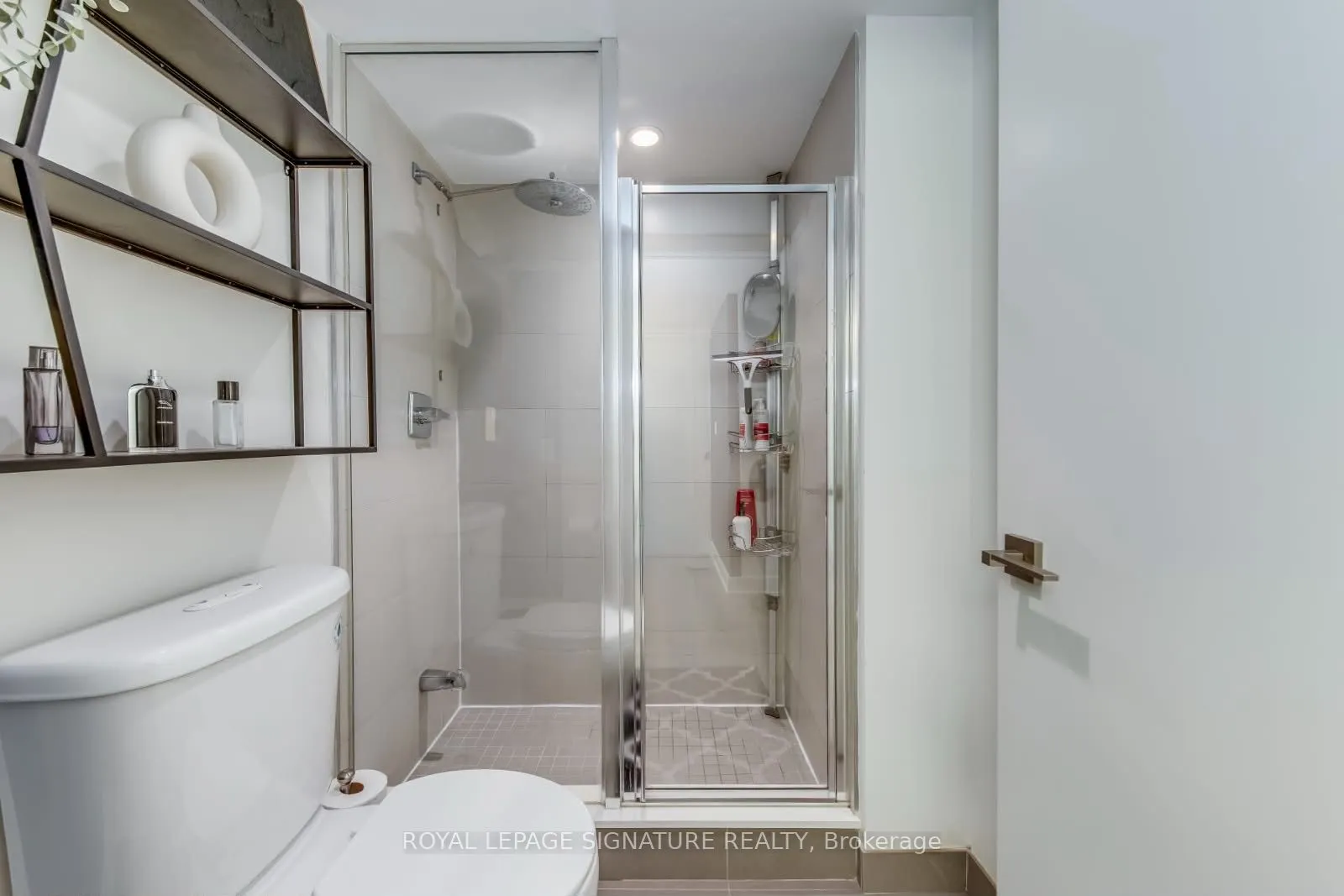 89 McGill Street #1011