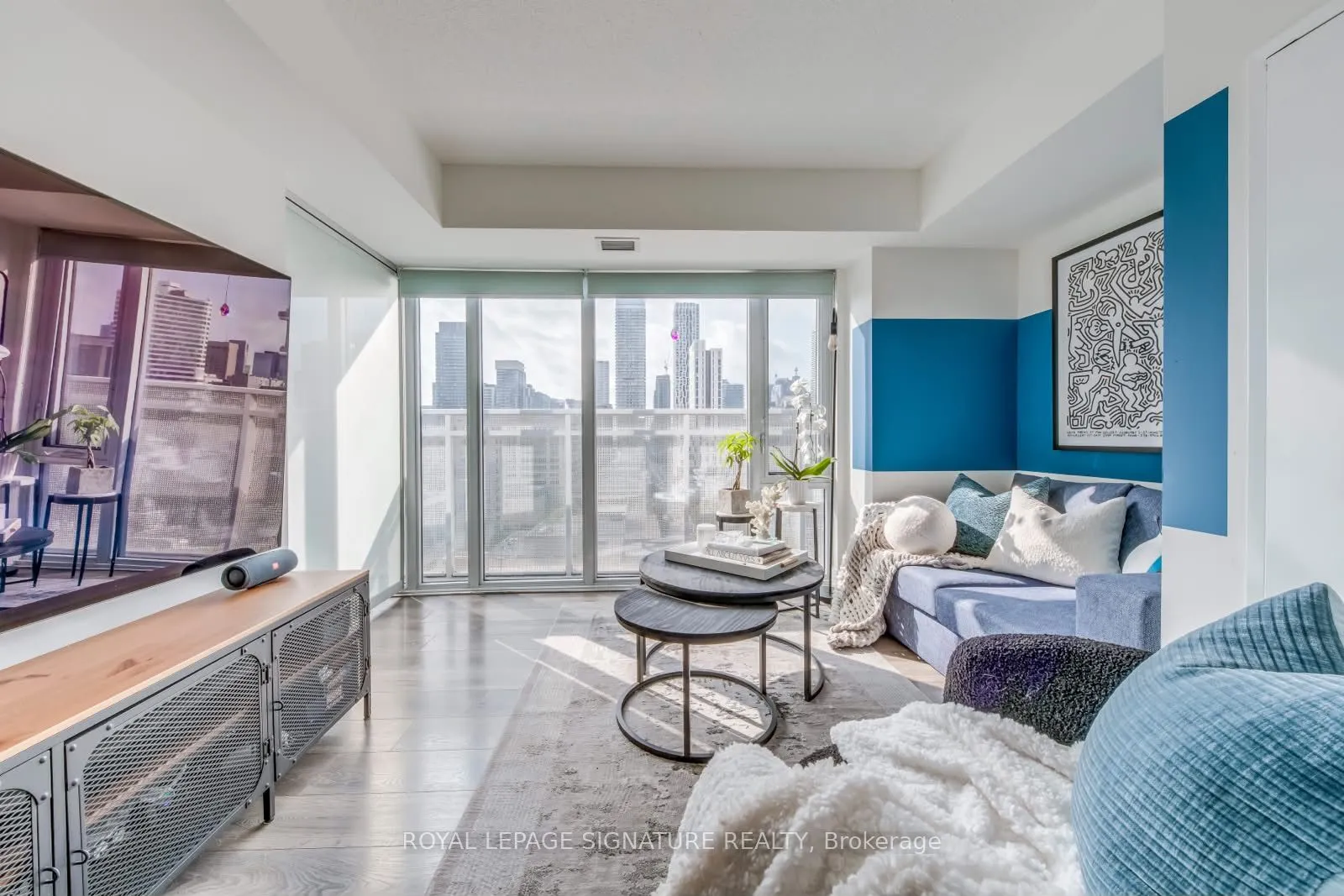 89 McGill Street #1011