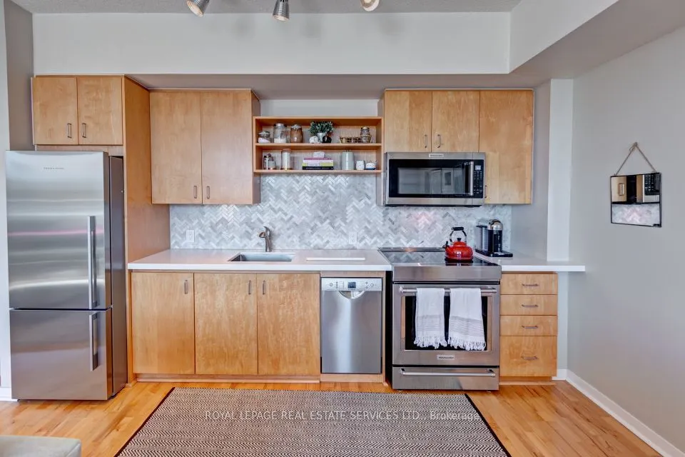 301 Markham Street #210