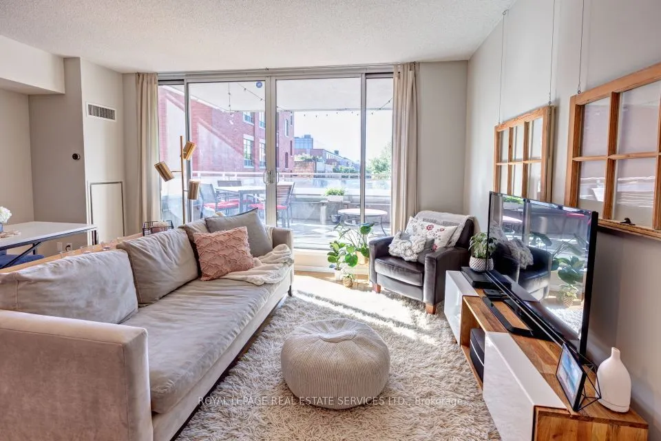 301 Markham Street #210