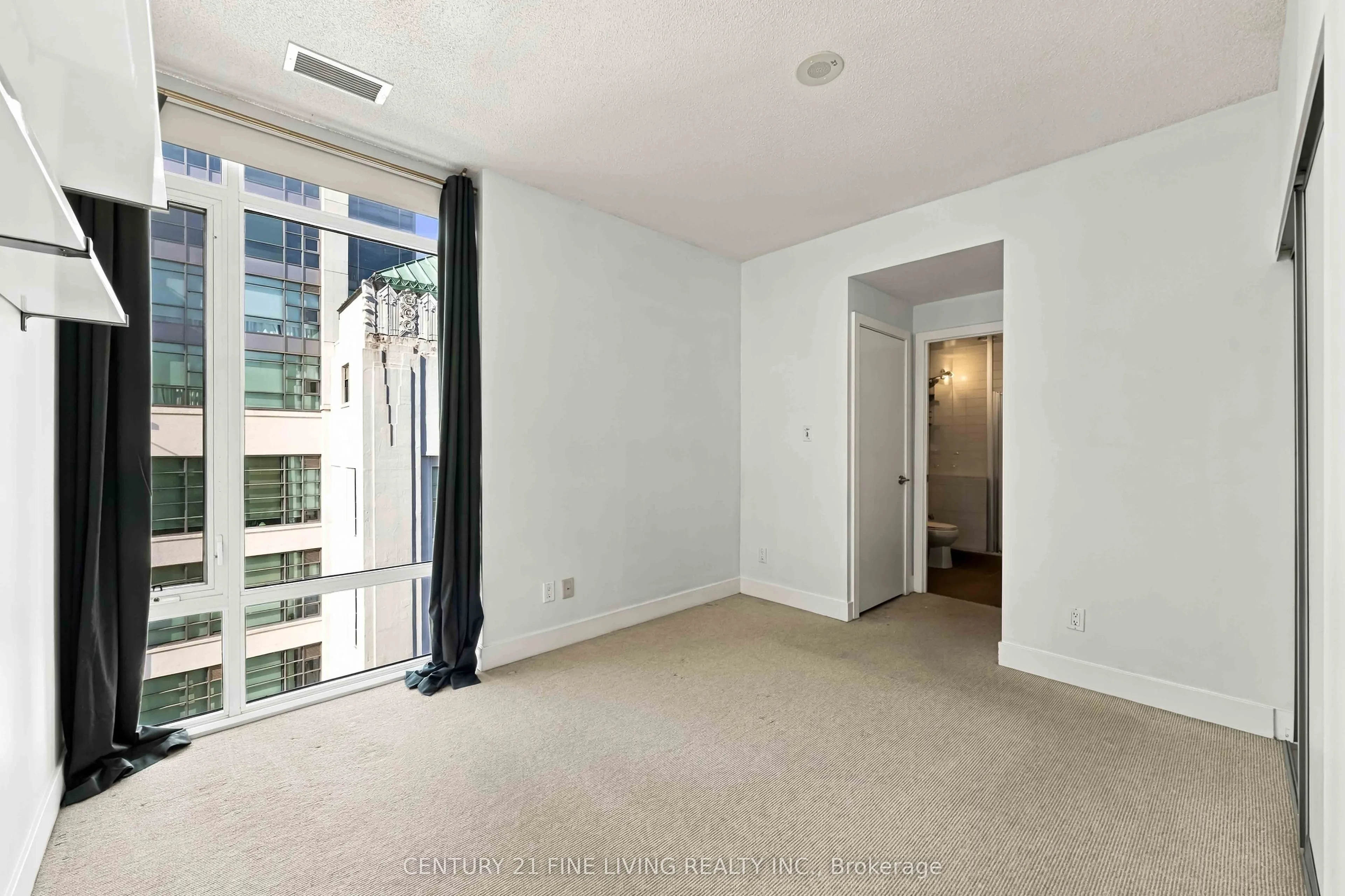 90 Stadium Road #806