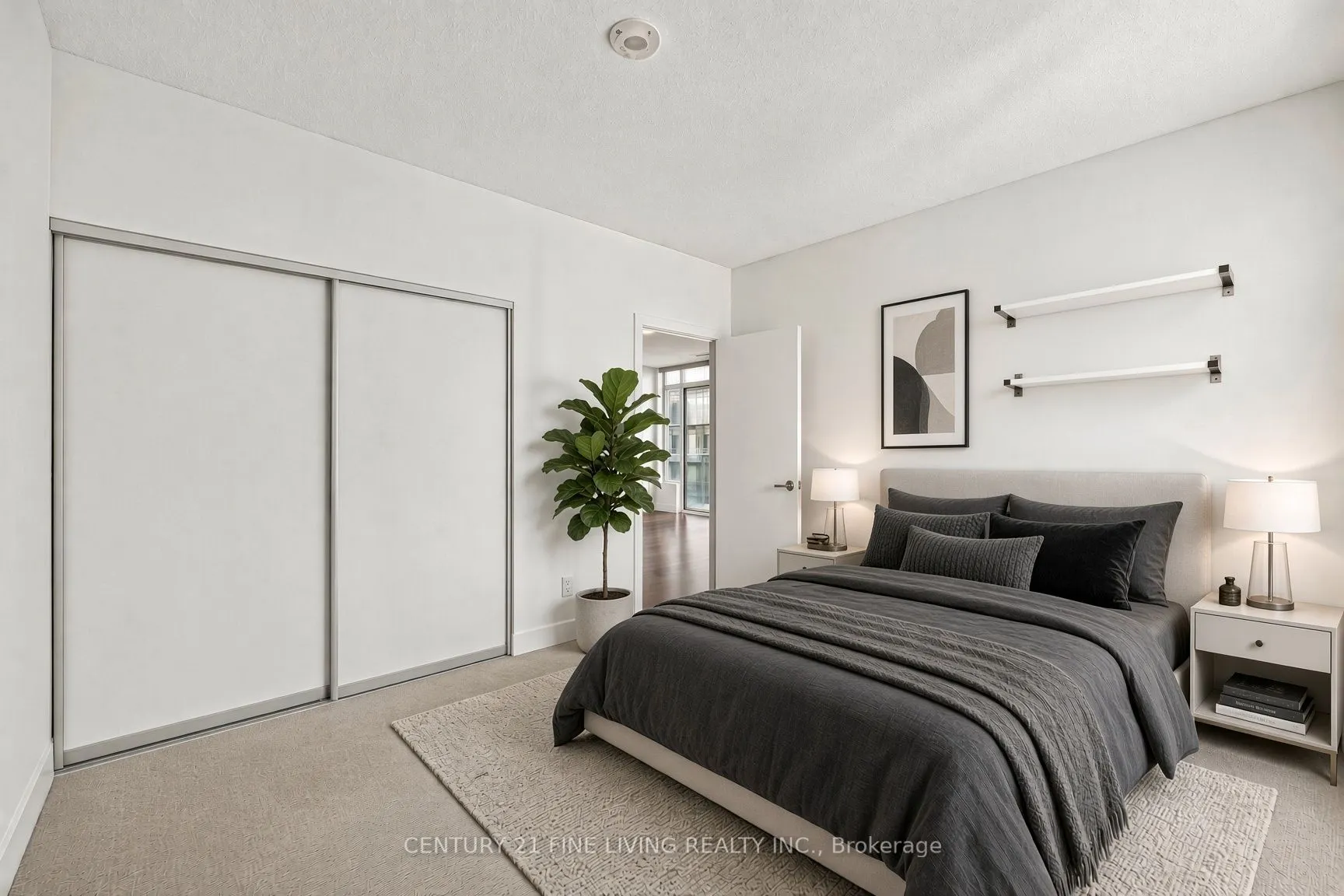 90 Stadium Road #806