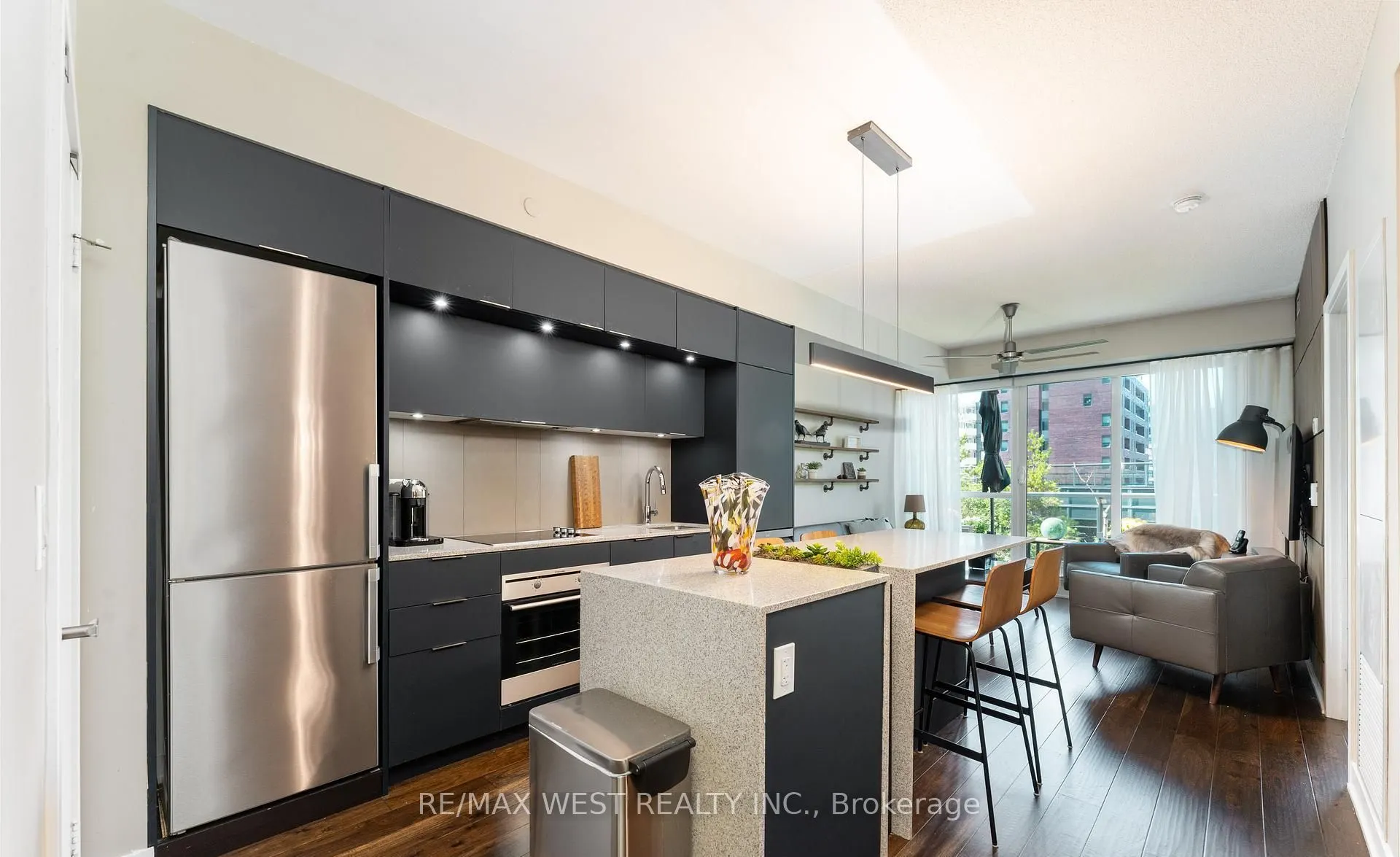 170 Sumach Street #507