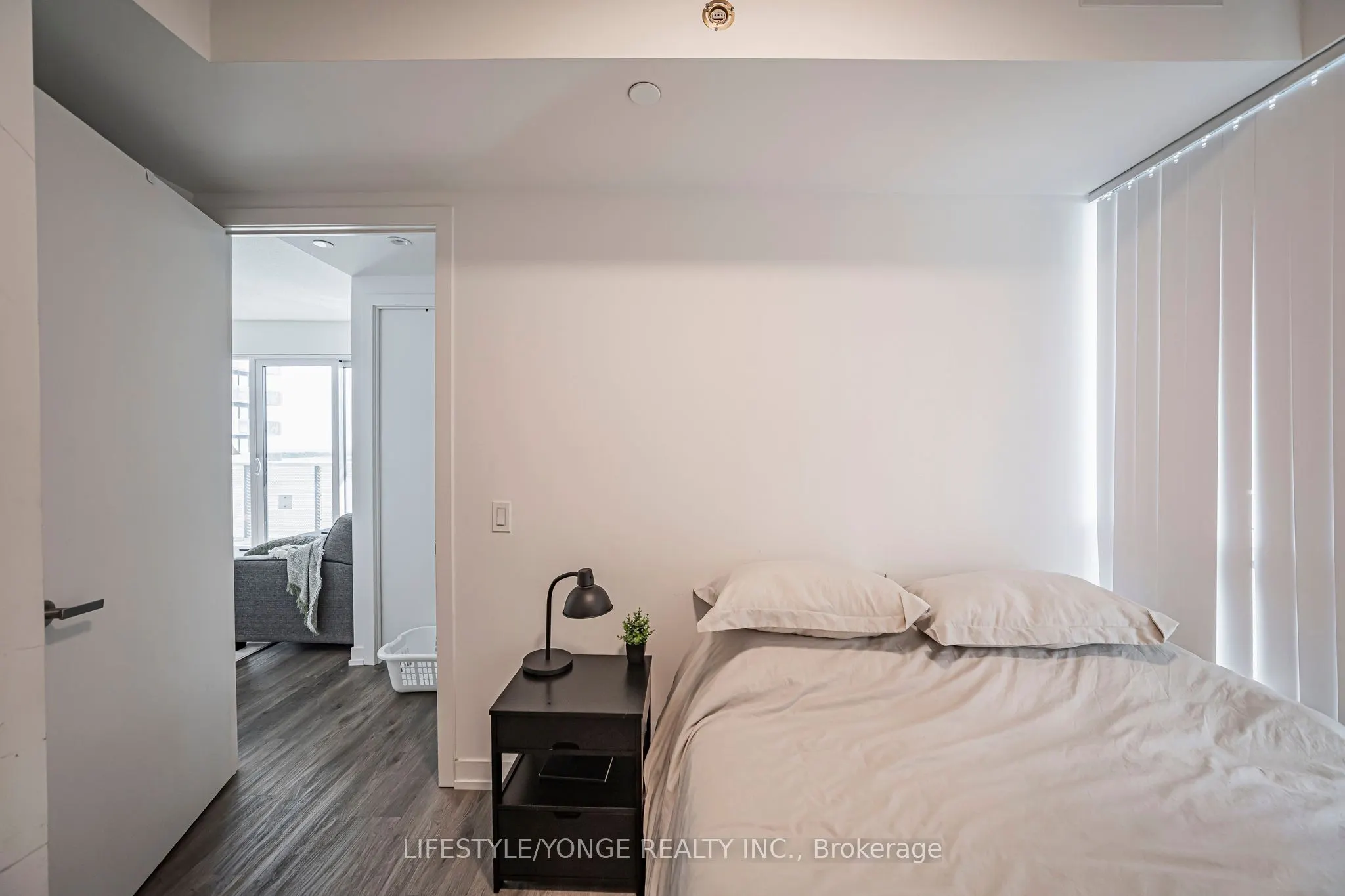 55 Cooper Street #2611