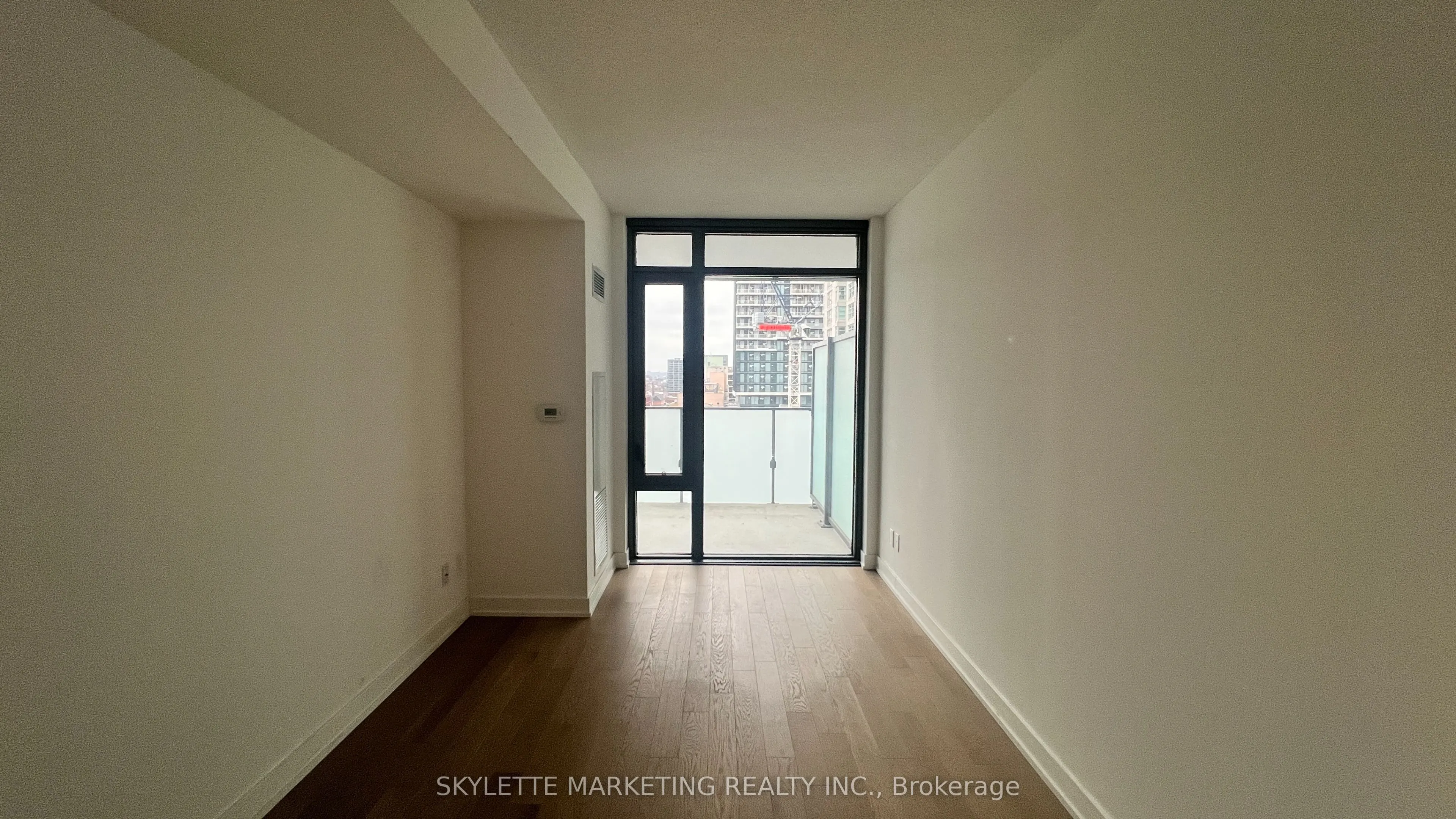 25 Richmond Street E #617