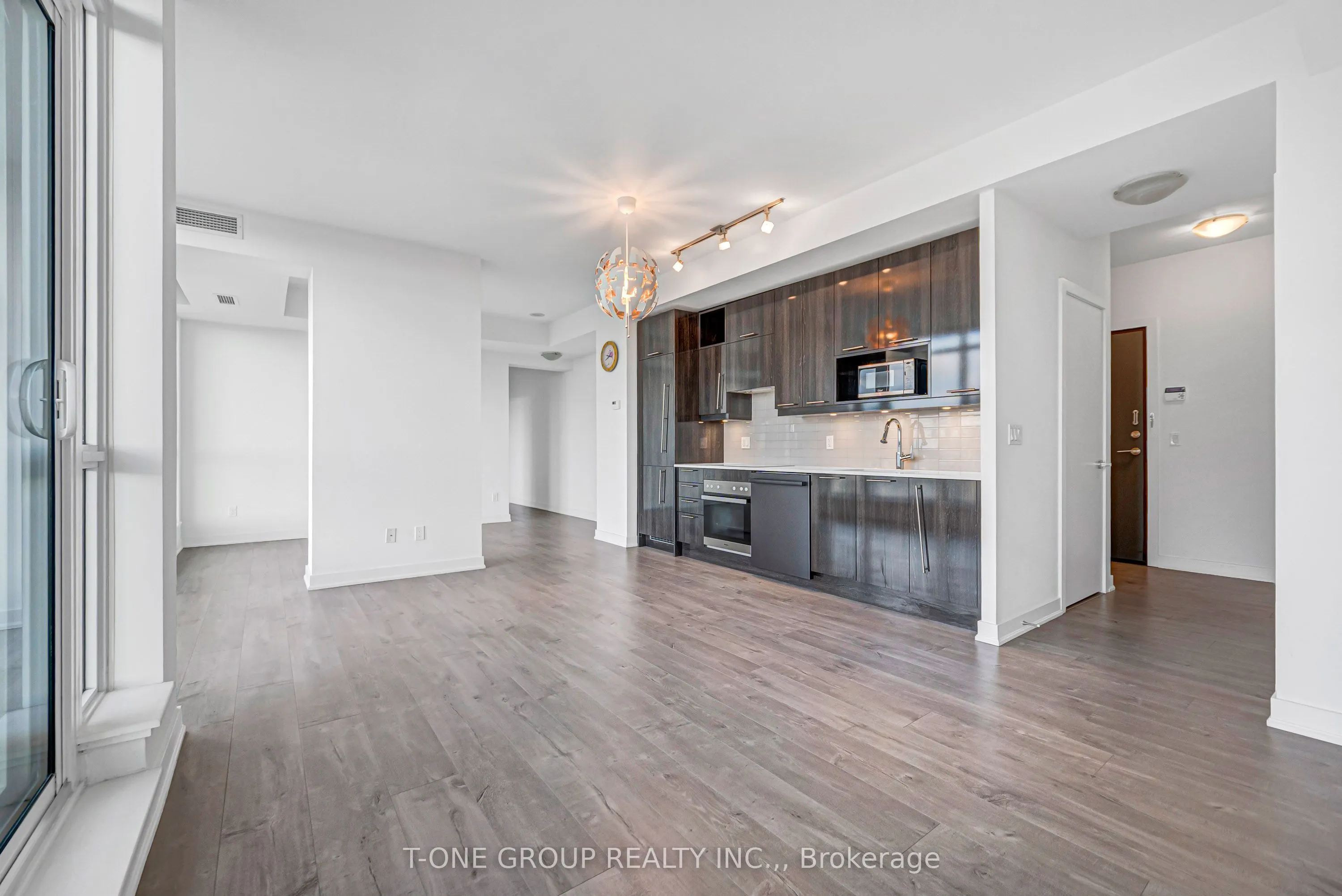 30 Nelson Street #3901