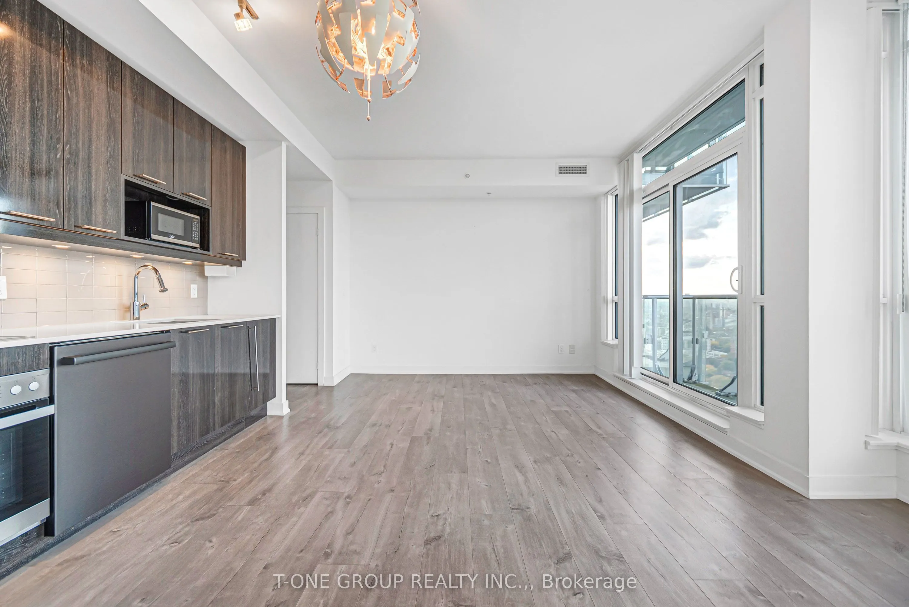 30 Nelson Street #3901